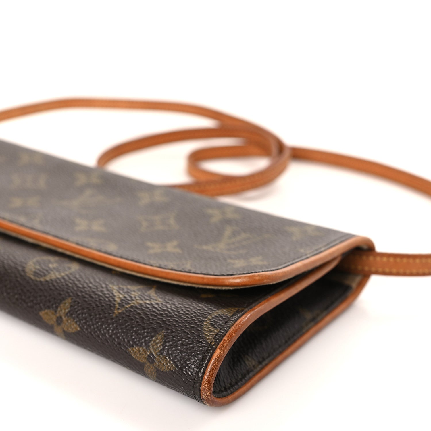 Louis Vuitton Monogram Pochette Twin GM 8 of 8