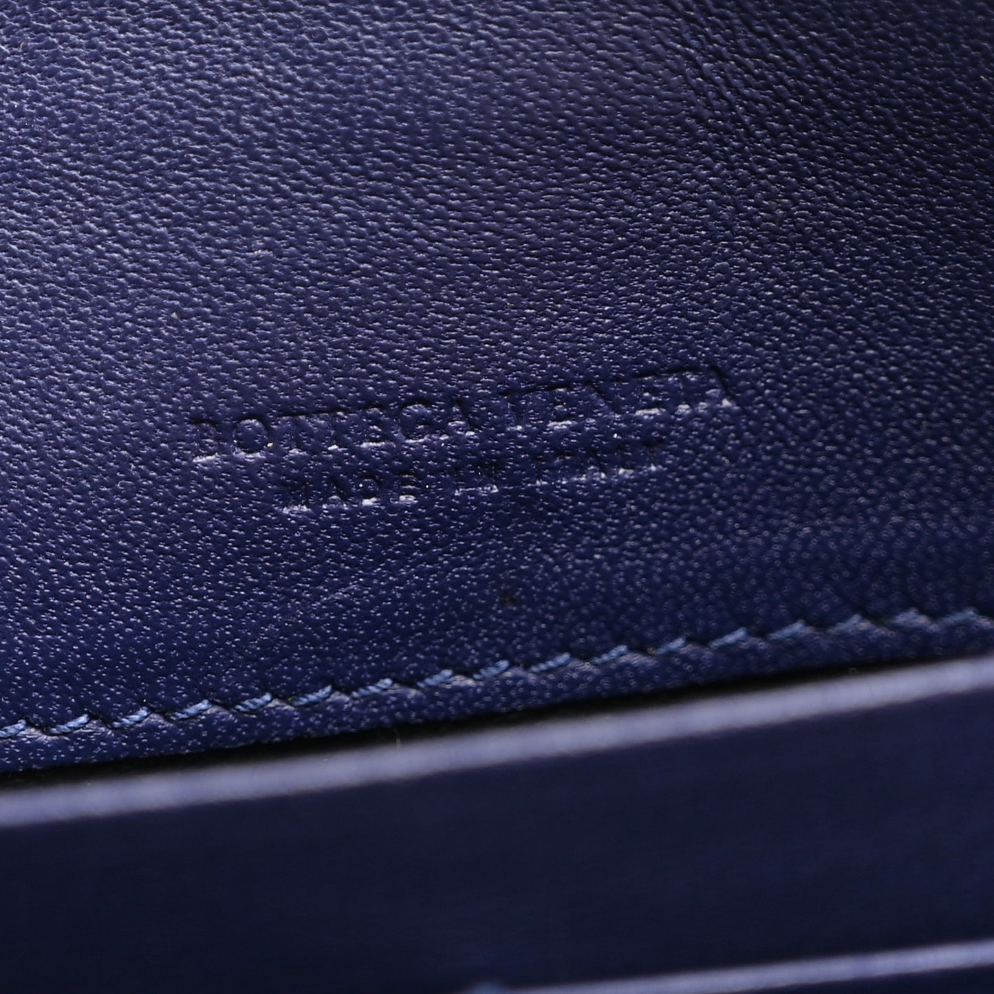 Nappa Intrecciato Flat Zip Pouch Navy