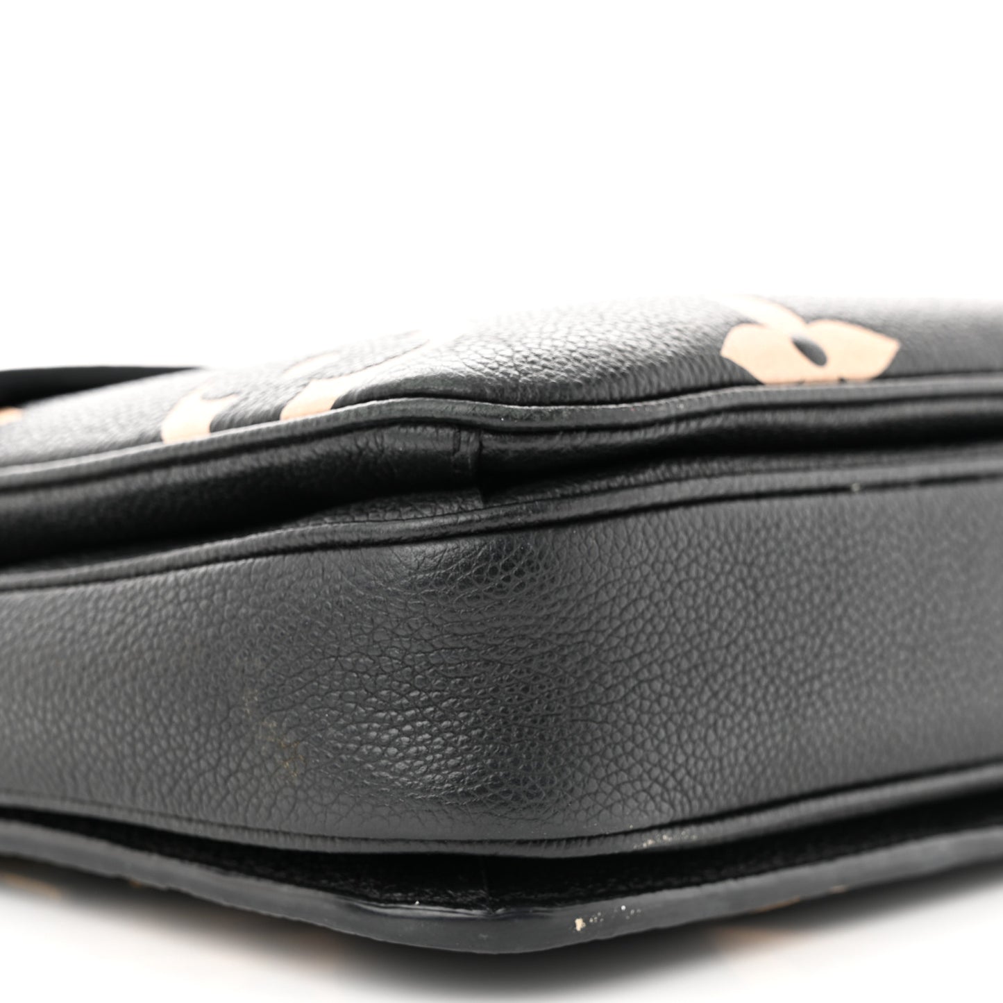 Empreinte Monogram Giant Pochette Metis Black Beige