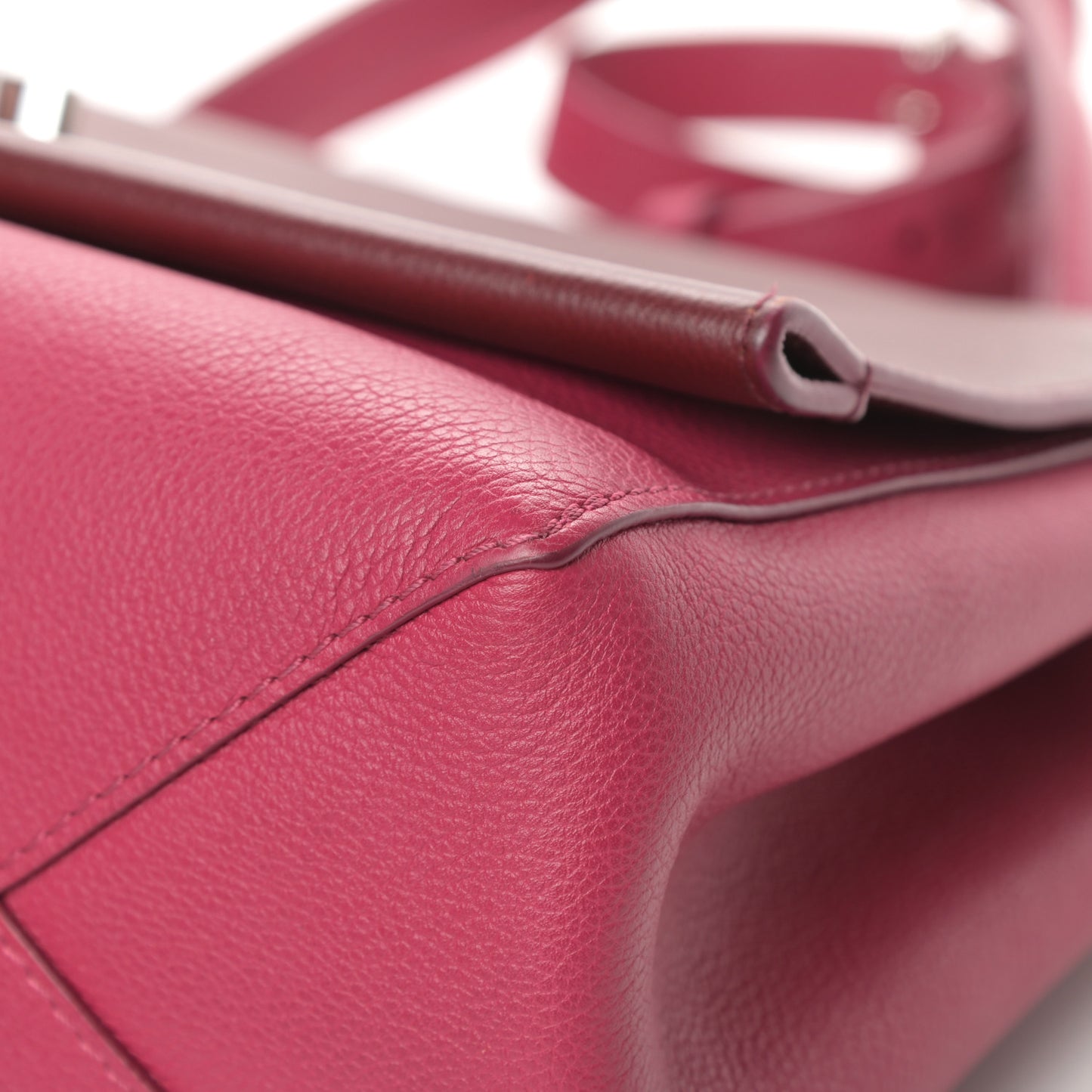 Calfskin Lockme II Top Handle Grenat Dahlia