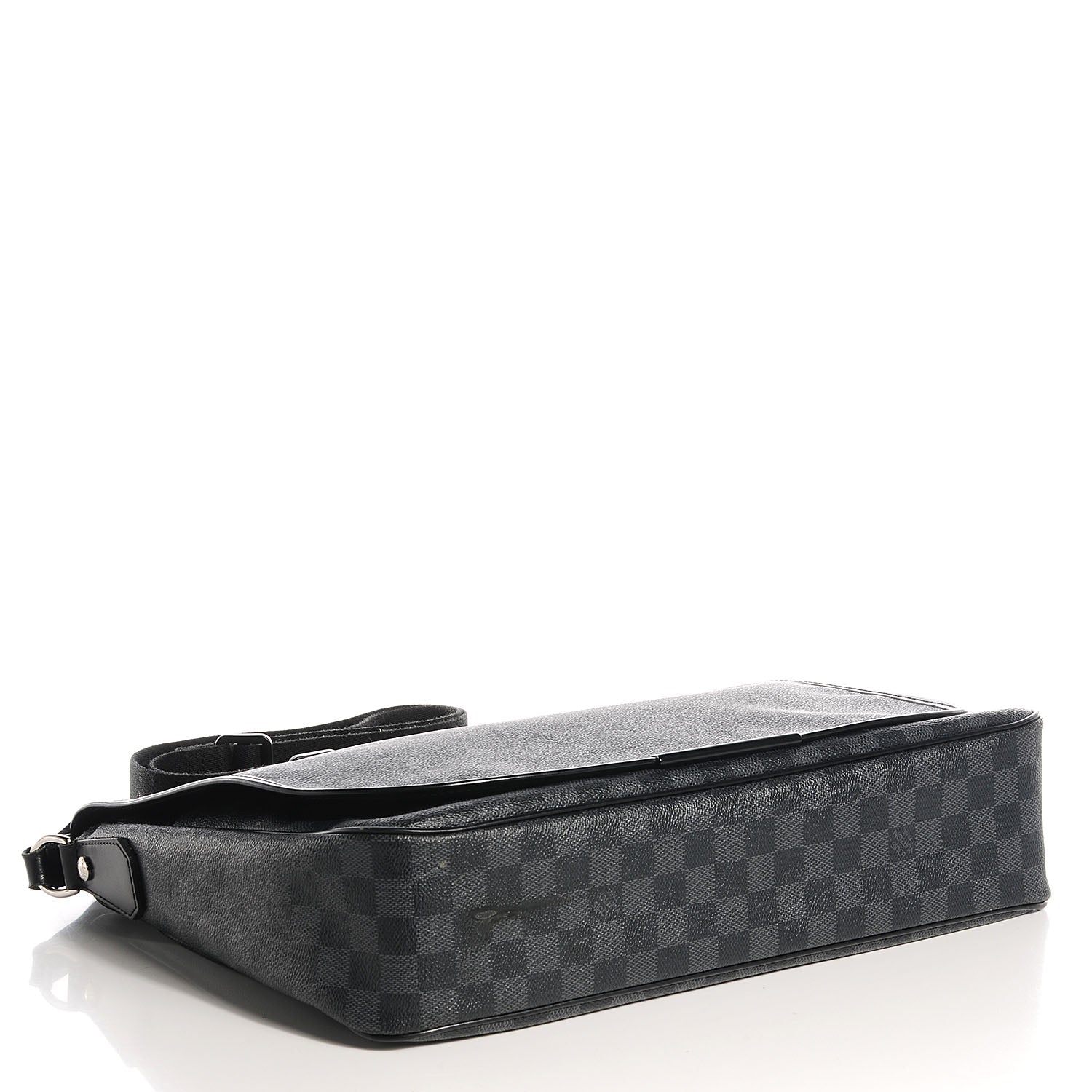 Louis Vuitton Damier Graphite Daniel GM 4 of 10