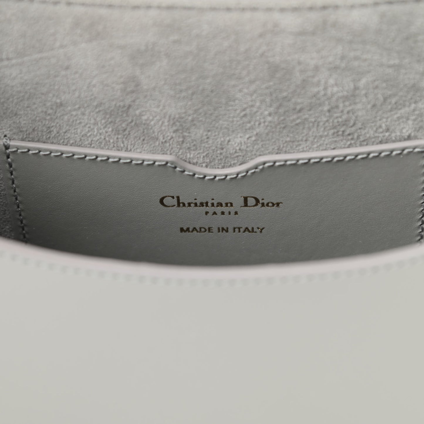 Box Calfskin Medium Bobby Flap Gray