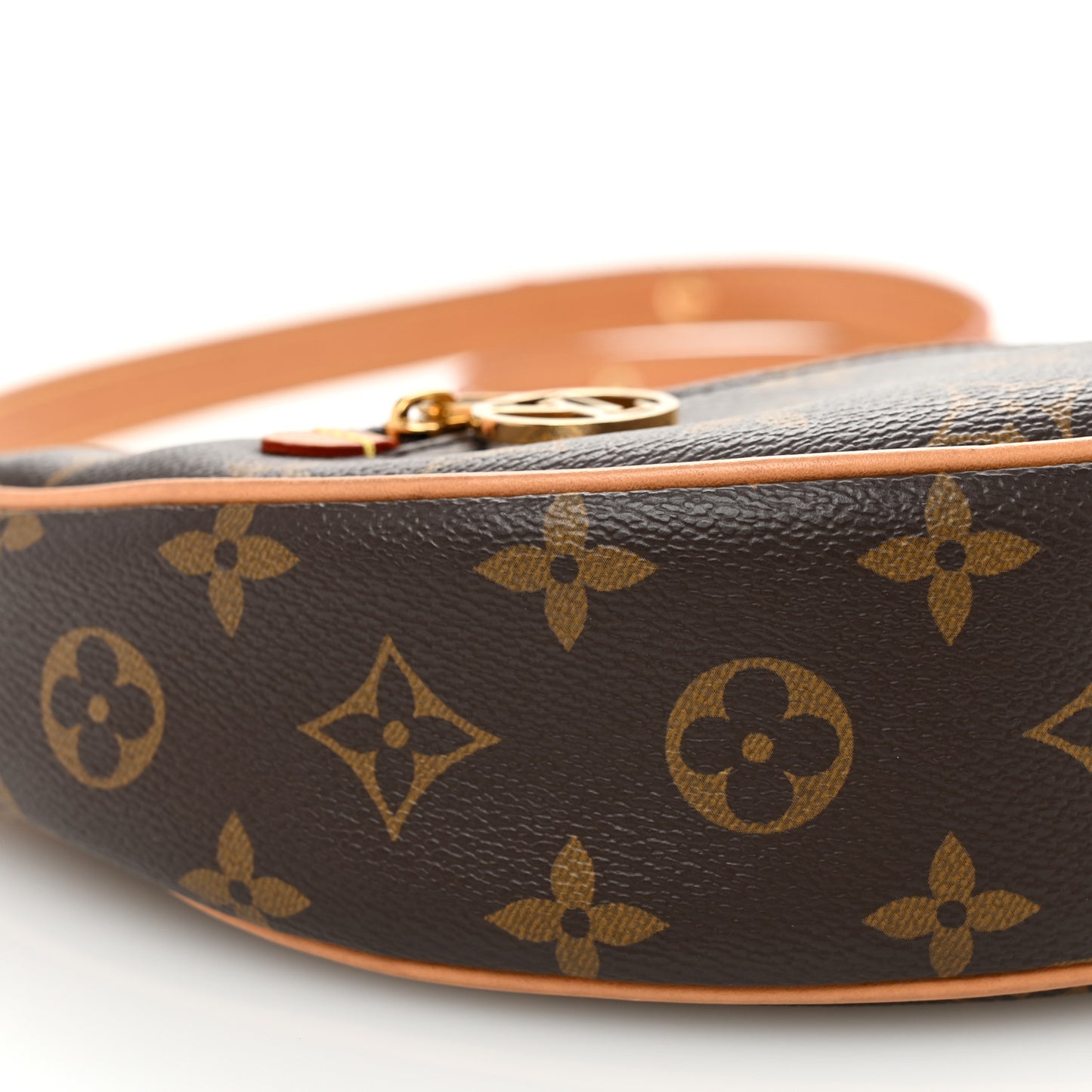 Monogram Loop
