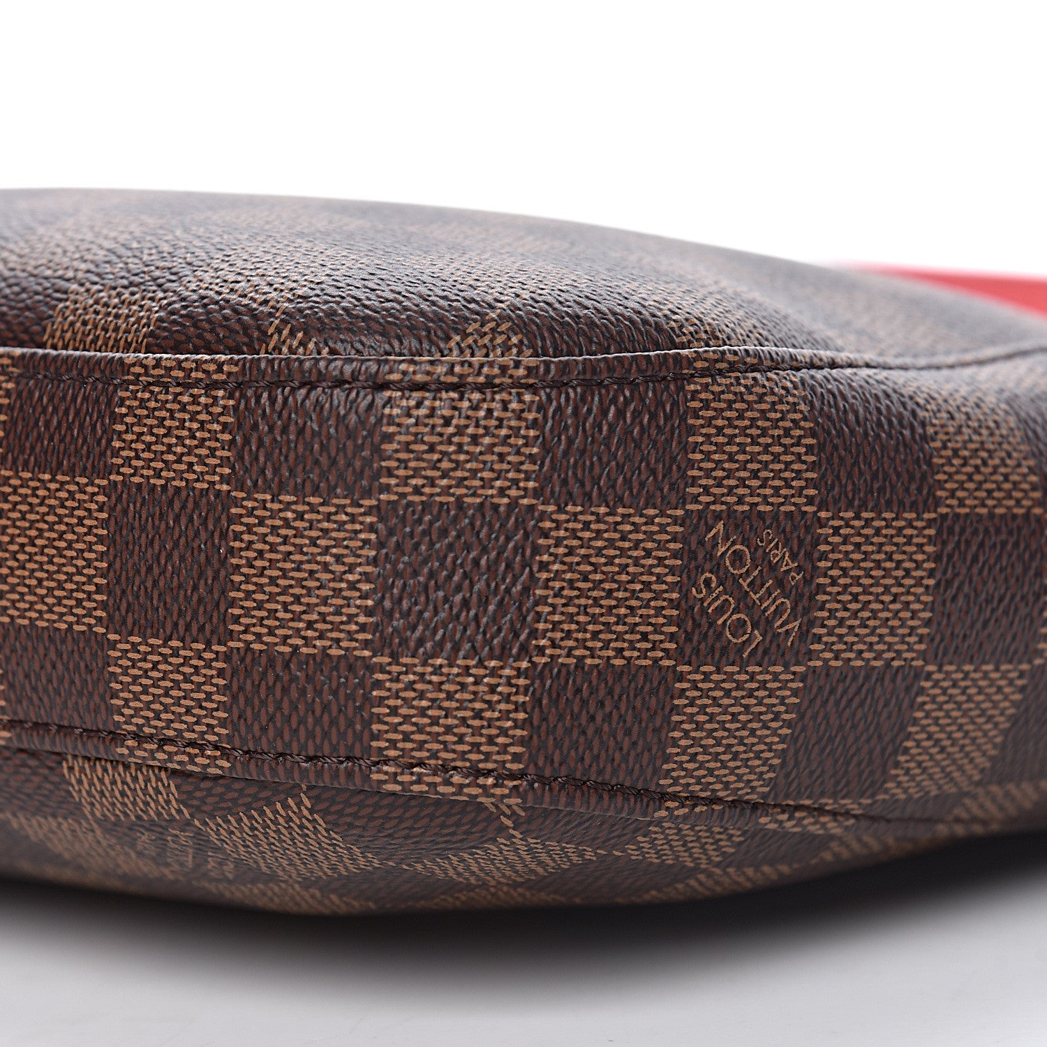 Louis Vuitton Damier Ebene South Bank Besace 10 of 11
