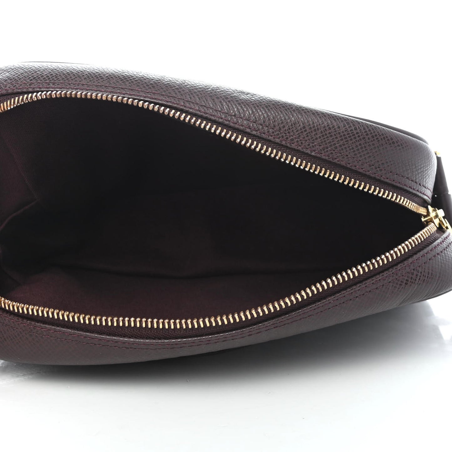 Taiga Kaluga Toiletry Pouch Acajou