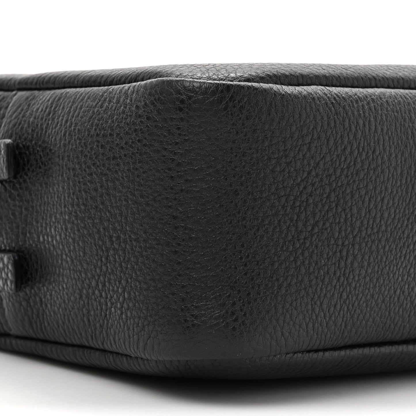 Vitello Daino Soft Camera Crossbody Black