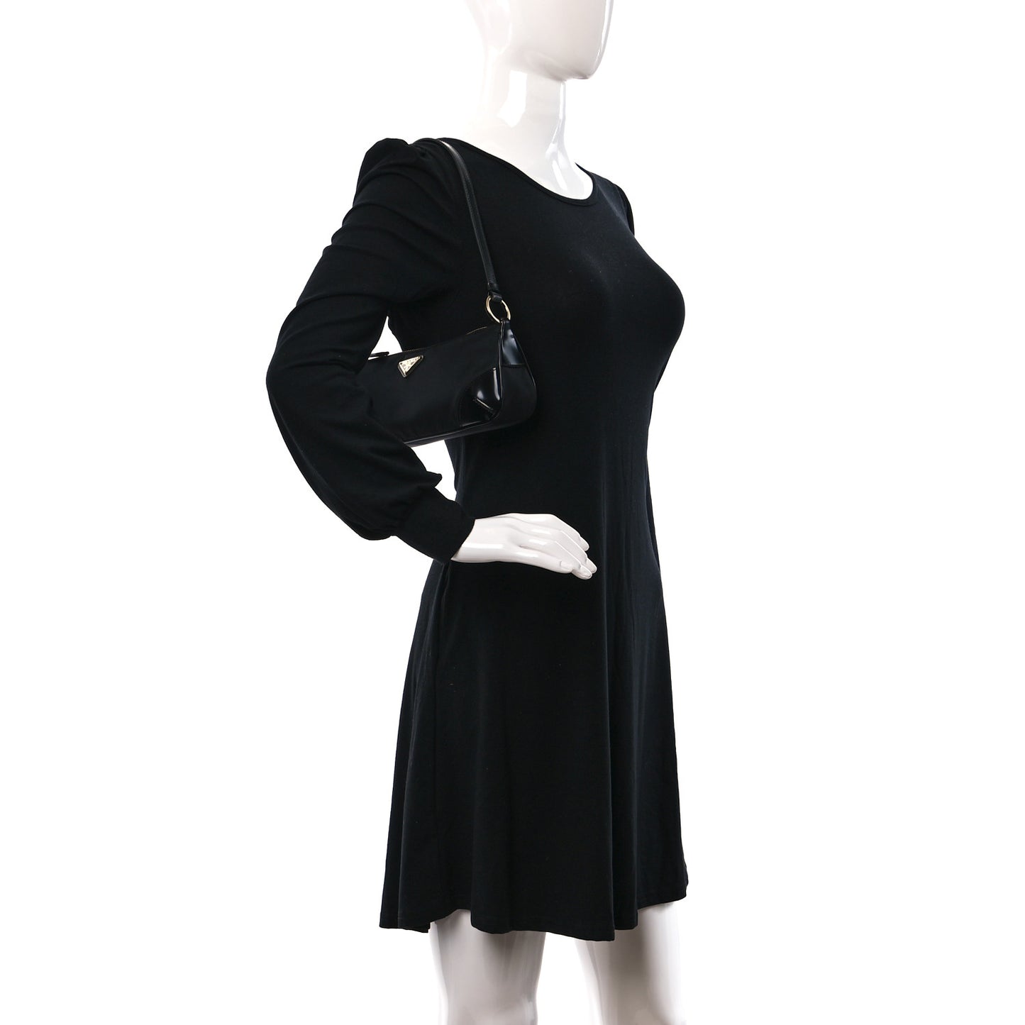 Re-Nylon Spazzolato Re-Edition 2002 Shoulder Bag Black