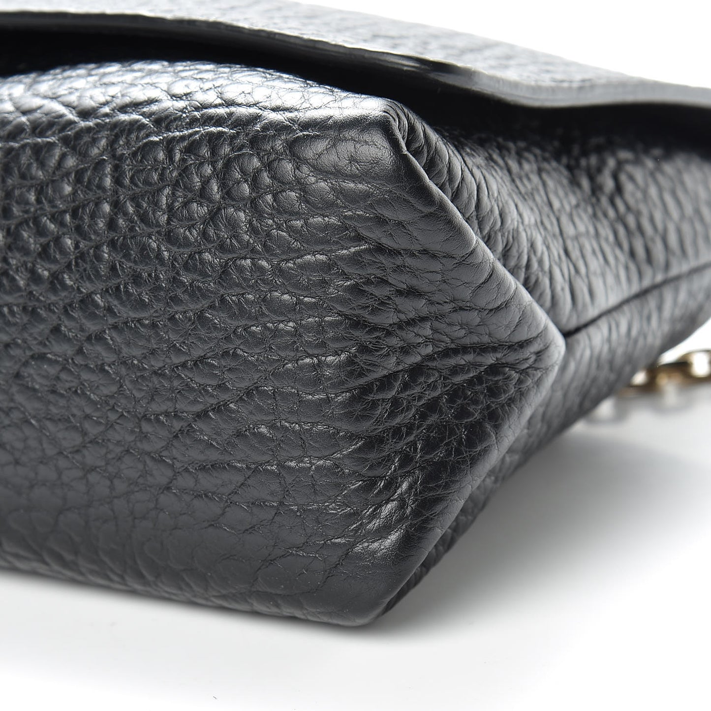 Signature Grain Medium Mildenhall Crossbody Bag Black