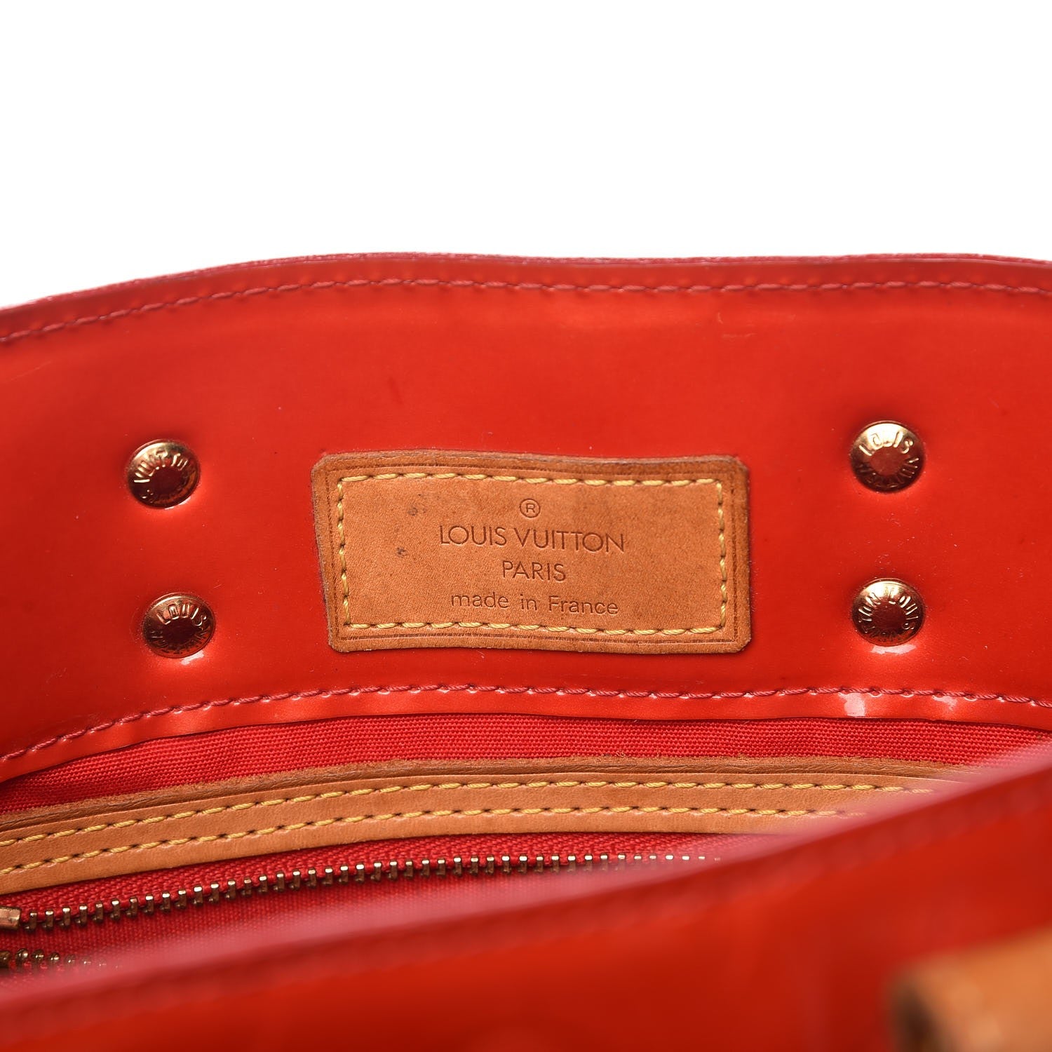 Louis Vuitton Vernis Reade PM Pomme D'Amour 6 of 17