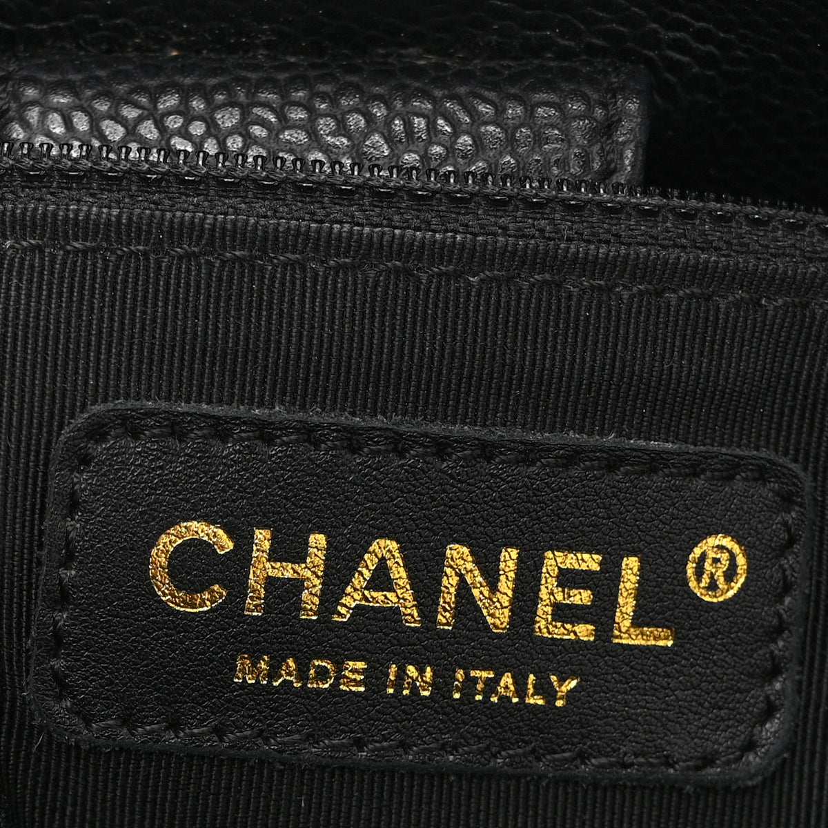Caviar Quilted Petit Shopping Tote PST Black