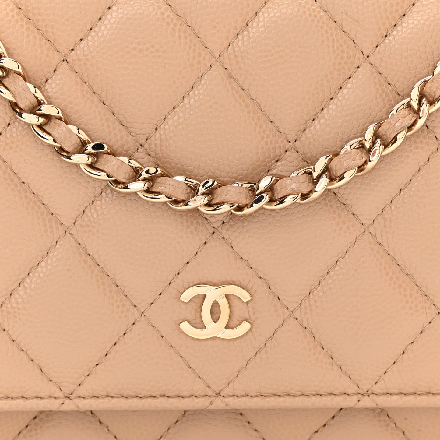 Caviar Quilted Wallet On Chain WOC Beige