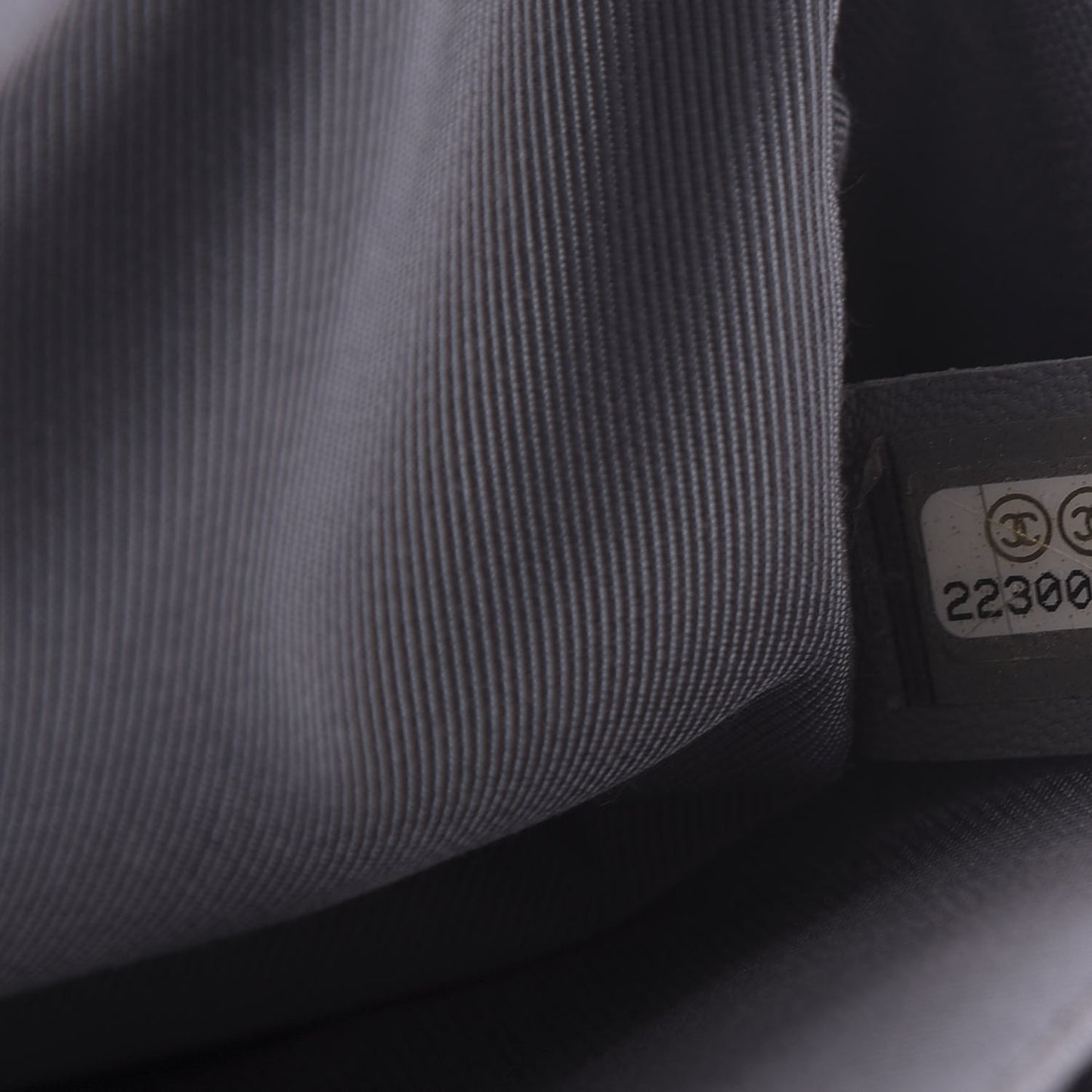 Calfskin Chevron Quilted Medium Boy Flap Black