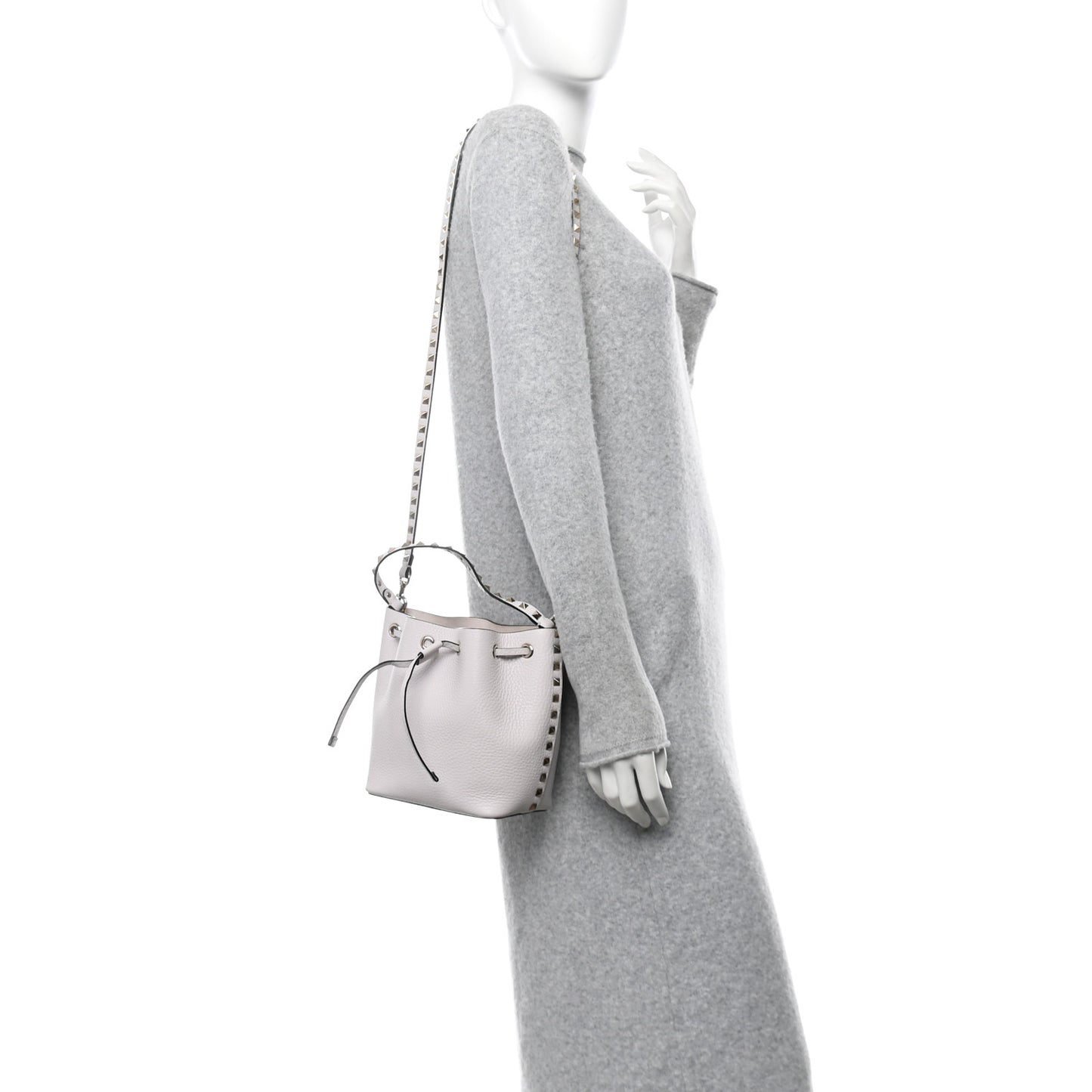 Grainy Calfskin Calfskin Rockstud Bucket Bag Light Grey