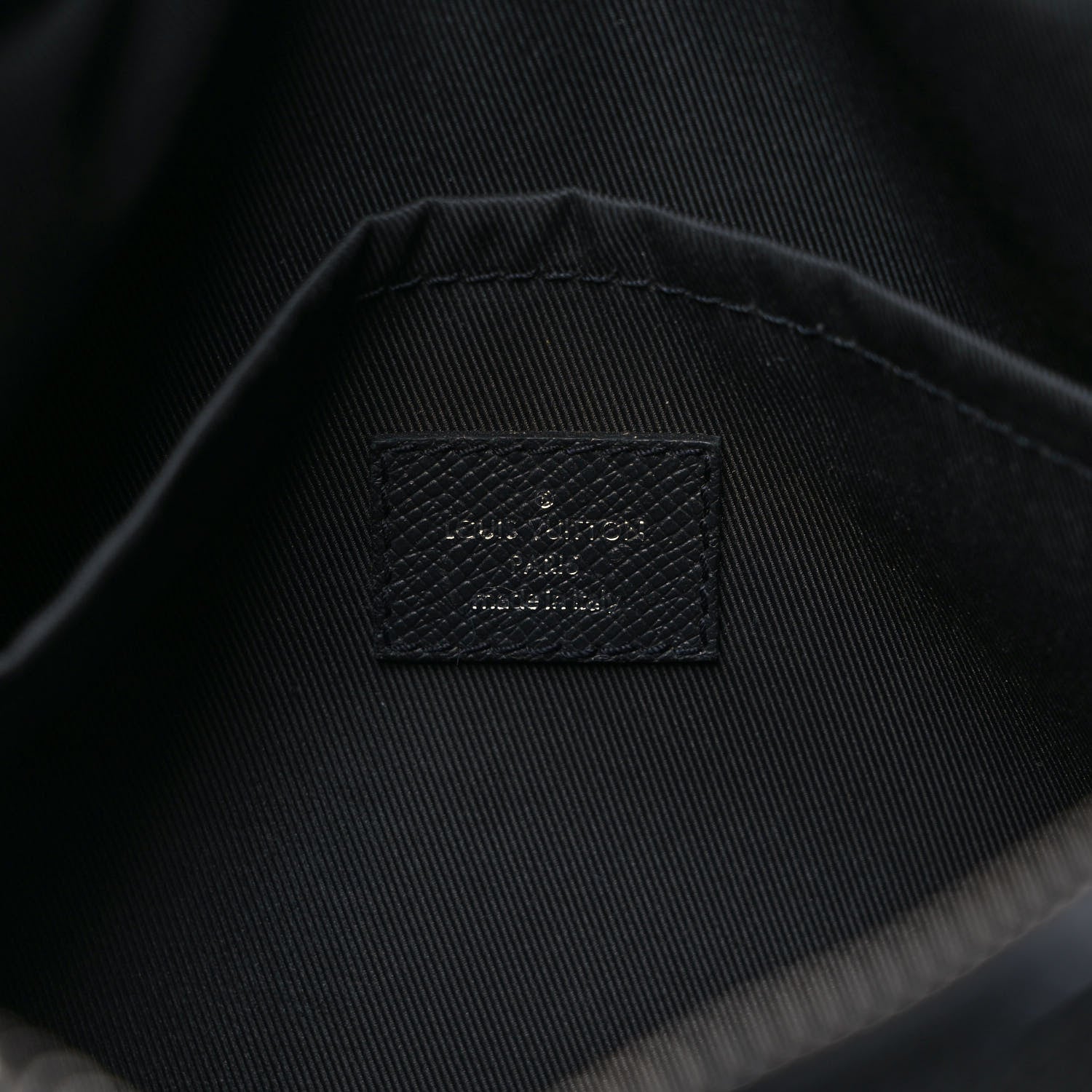 Louis Vuitton Taiga Monogram Eclipse Outdoor Messenger Black 6 of 8
