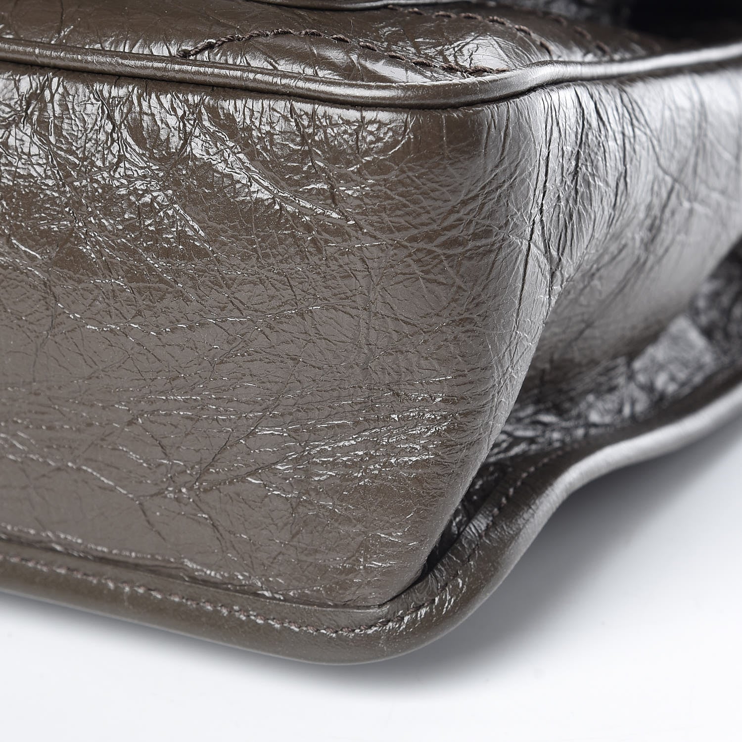 Saint Laurent Crinkled Calfskin Matelasse Monogram Medium Niki Chain Satchel Faggio 11 of 11