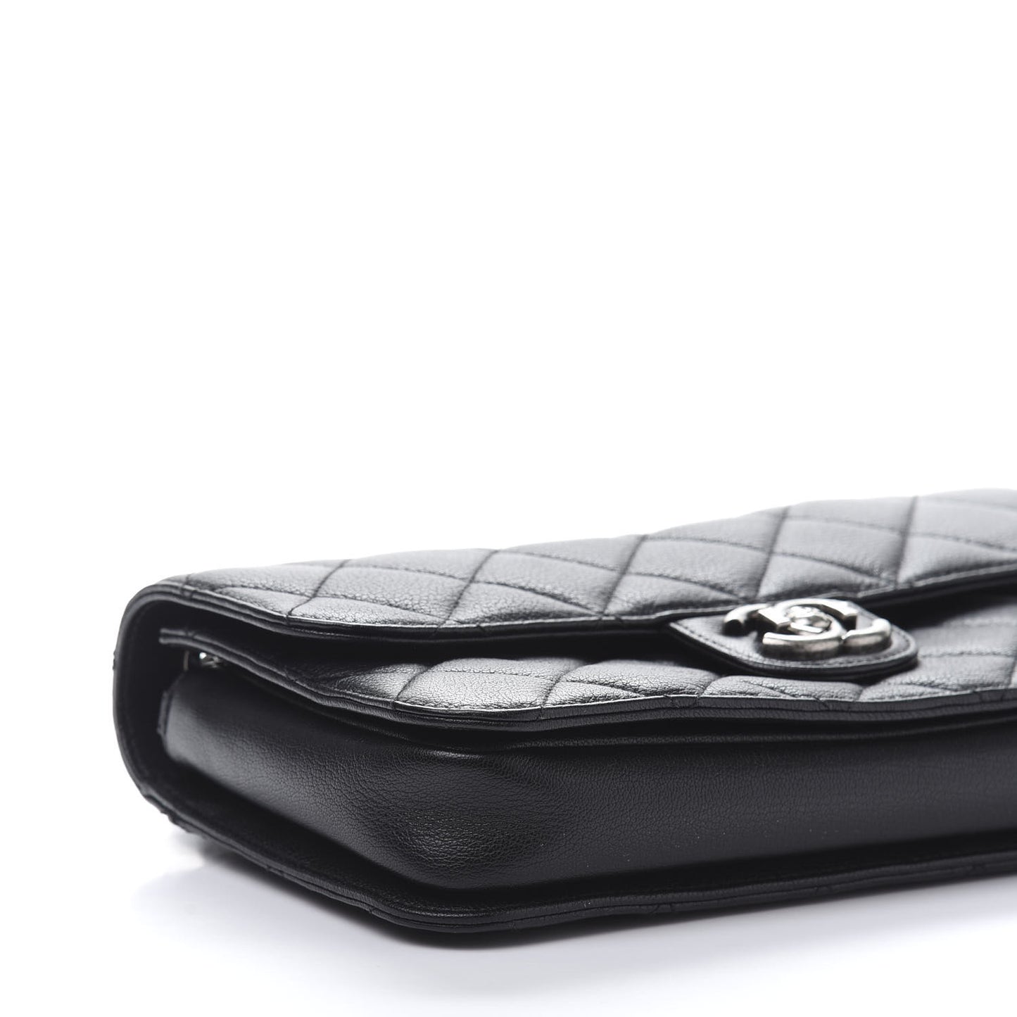 Goatskin Quilted Medium Perfect Edge Flap Black