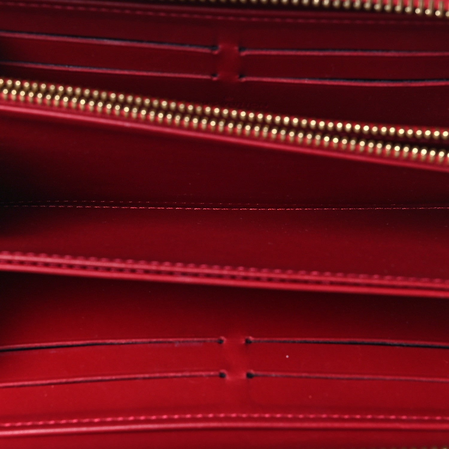 Louis Vuitton Vernis Zippy Wallet Pomme D'Amour 5 of 7