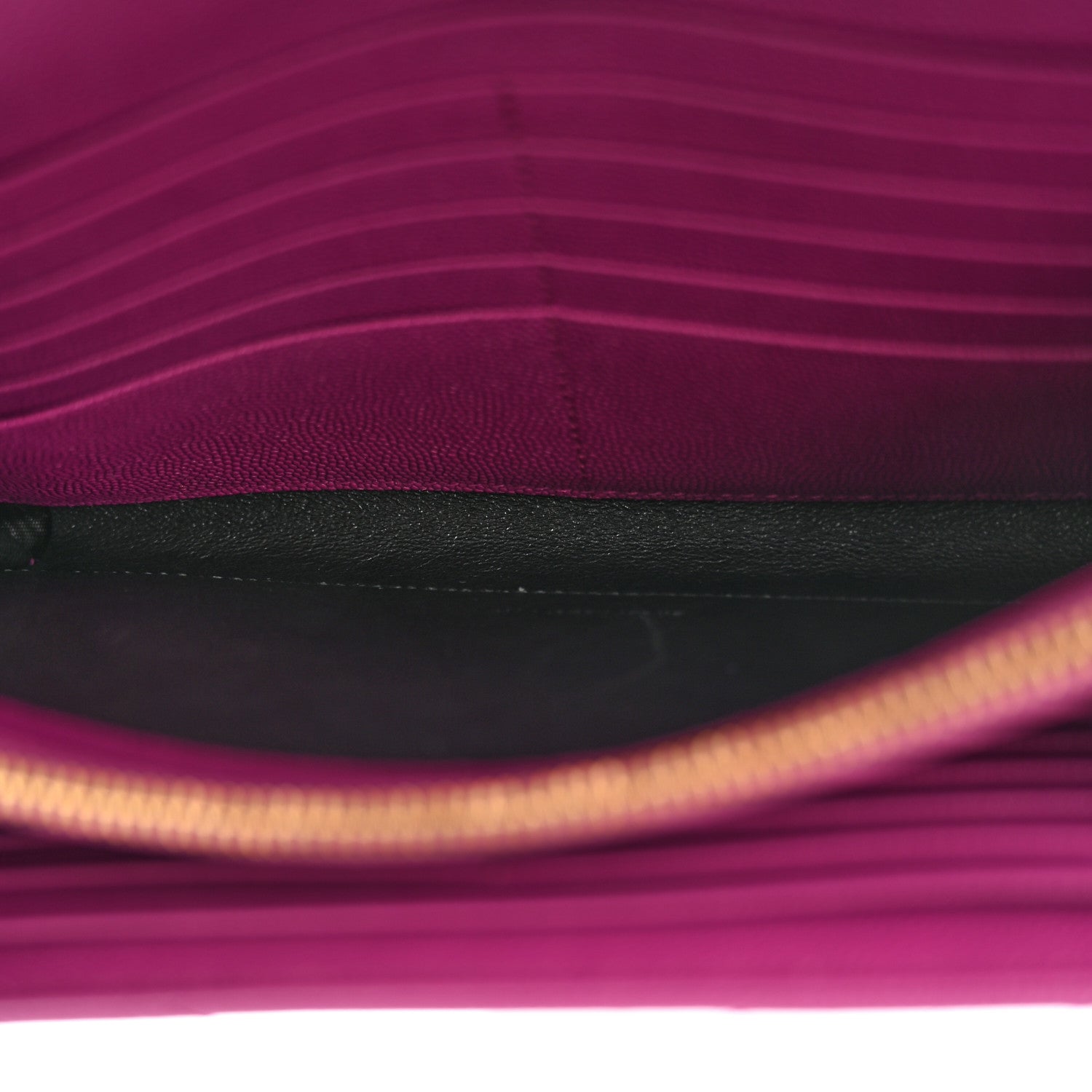 Saint Laurent Grain De Poudre Matelasse Chevron Monogram Chain Wallet Dark Grape 8 of 13