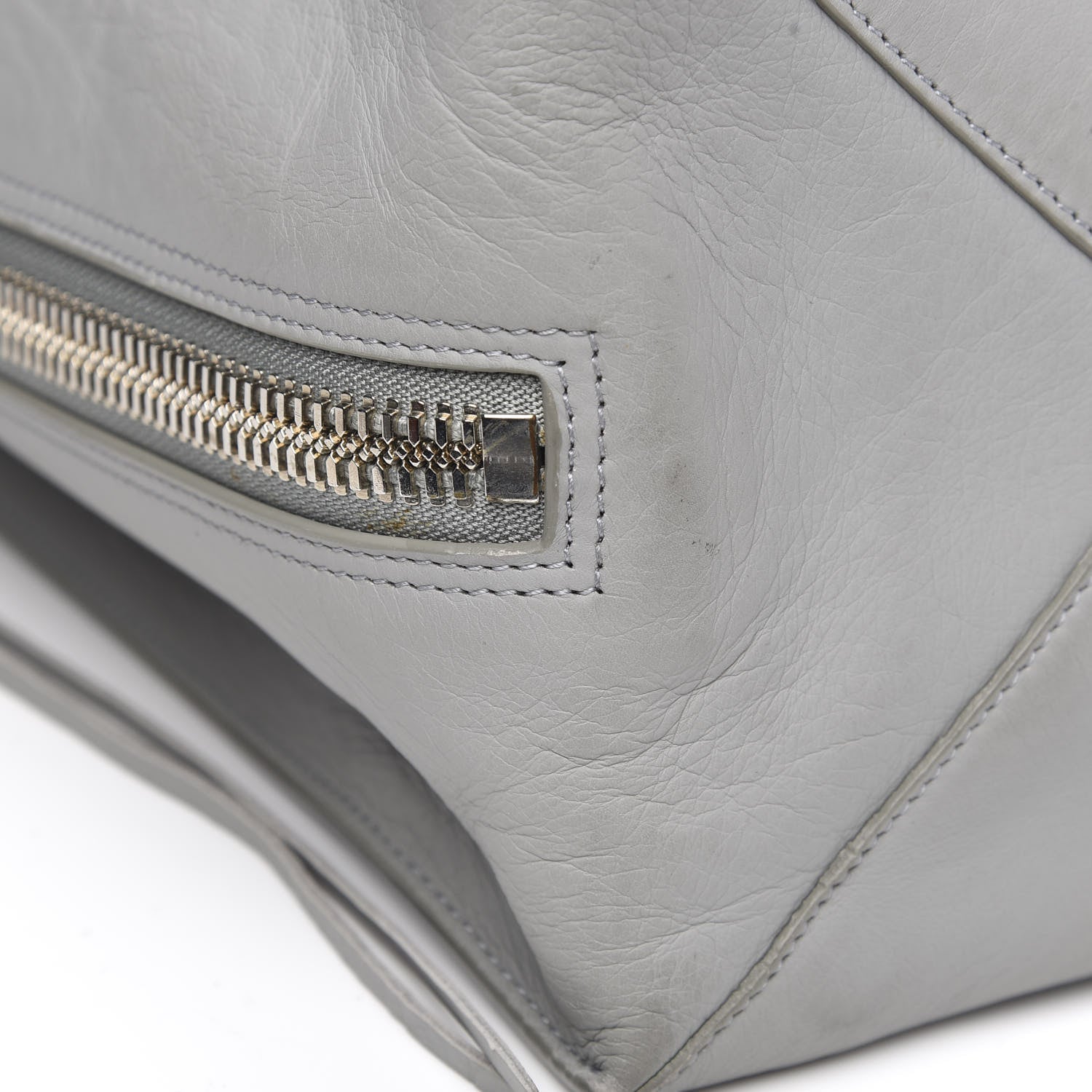 Balenciaga Veau Papier A4 Zip Around Tote Gris Glace 10 of 15