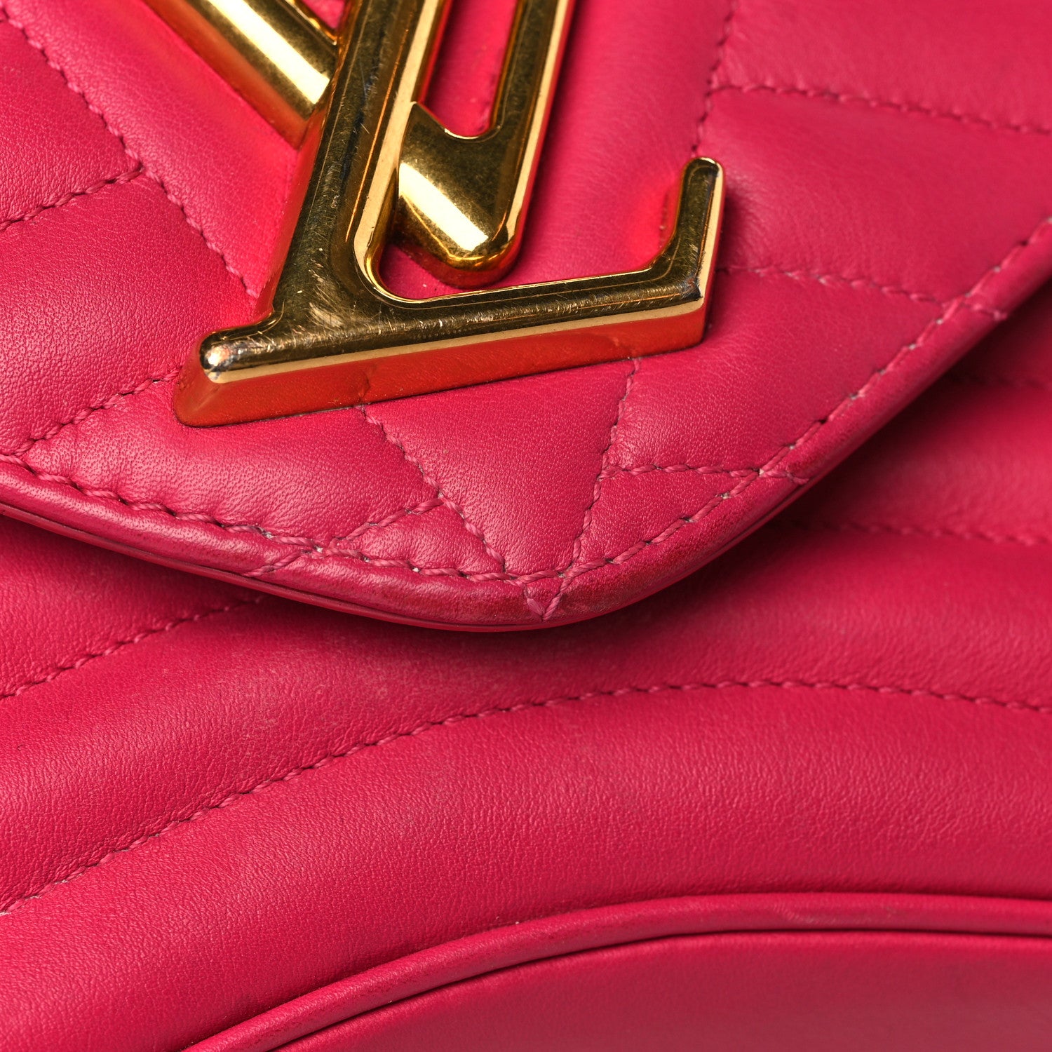 Louis Vuitton Calfskin New Wave Chain MM Rose Freesia 10 of 13