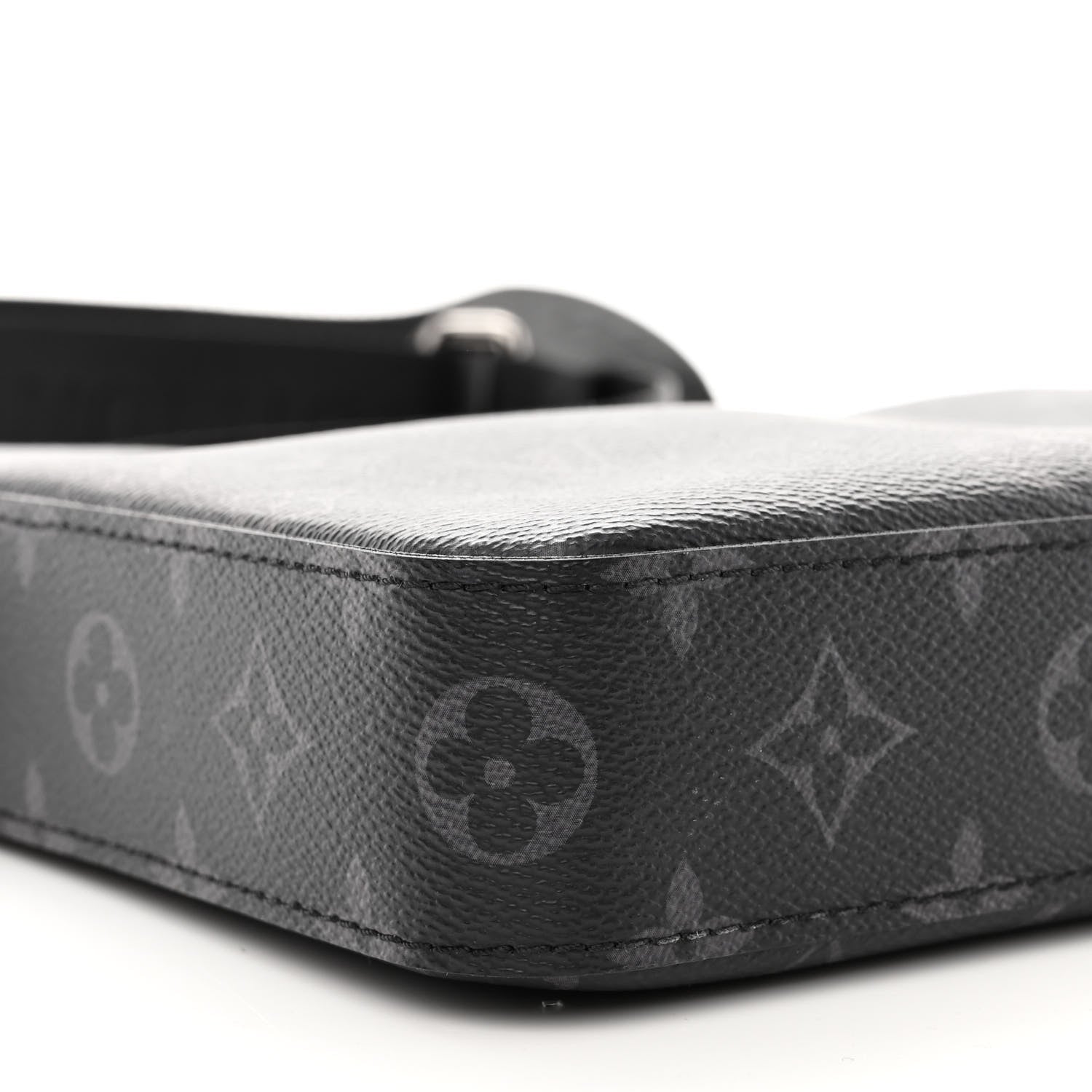 Louis Vuitton Reverse Monogram Eclipse Trio Messenger 11 of 12