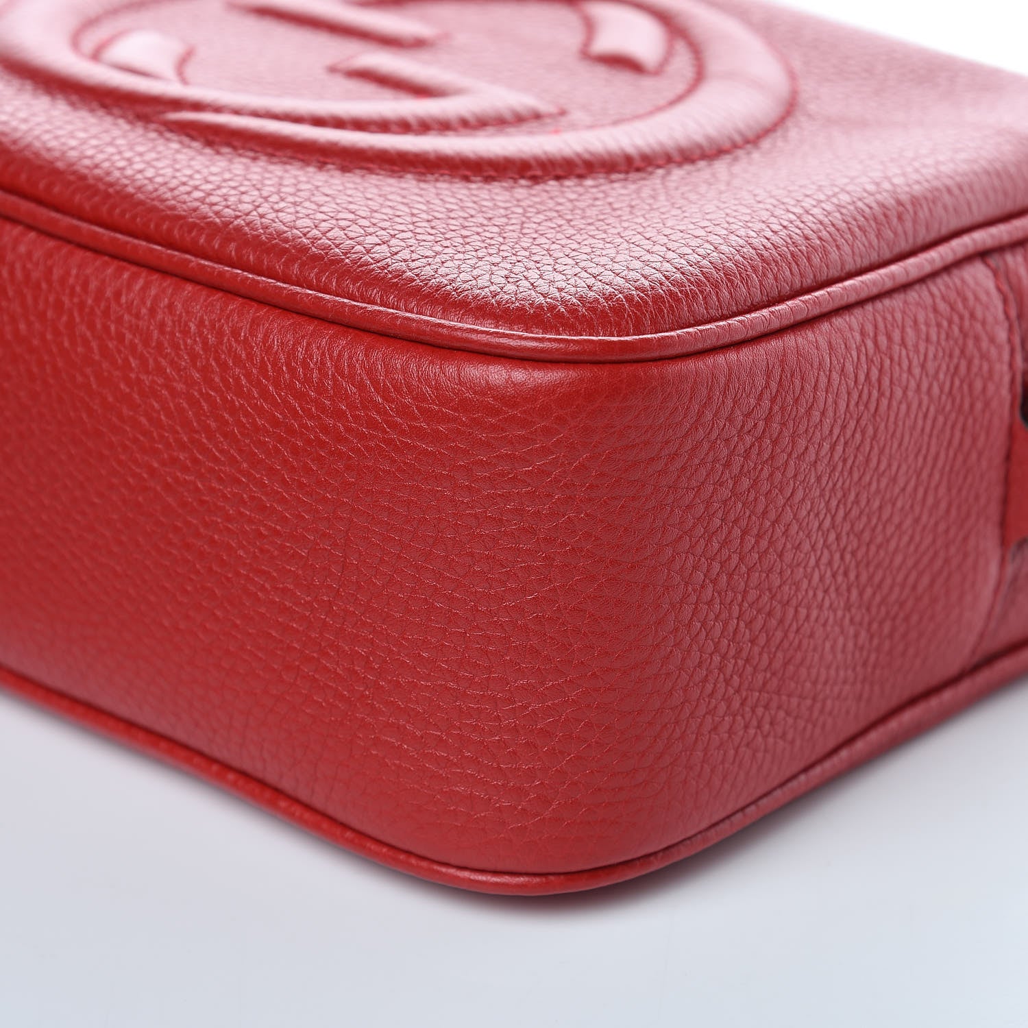 Gucci Pebbled Calfskin Small Soho Disco Bag Tabasco Red 9 of 9