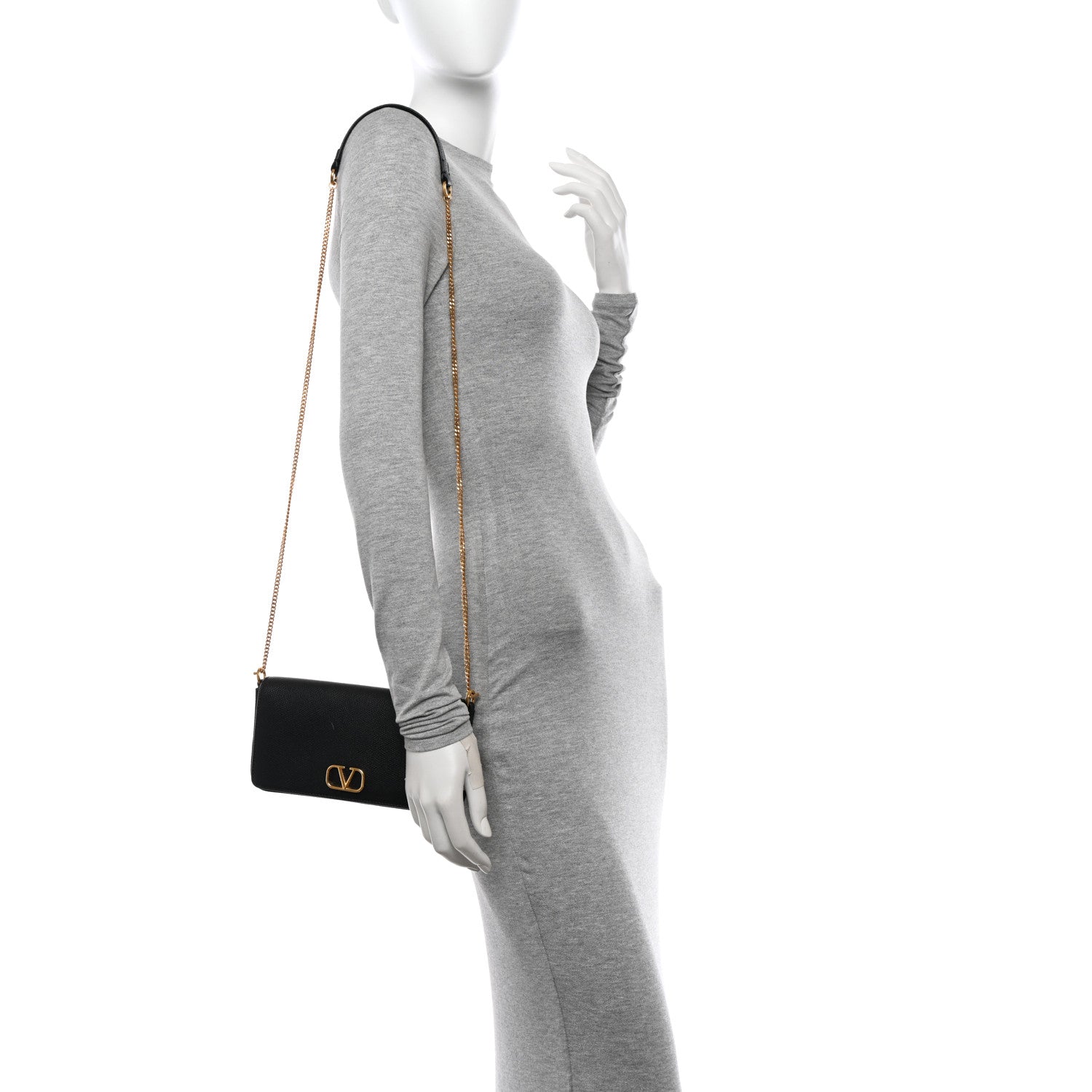 Valentino Garavani Grainy Calfskin Vlogo Pouch With Chain Black 2 of 10