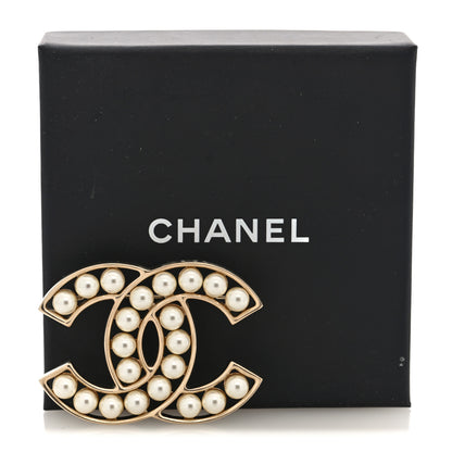 Chanel Pearl CC Brooch Light Gold 4 of 4