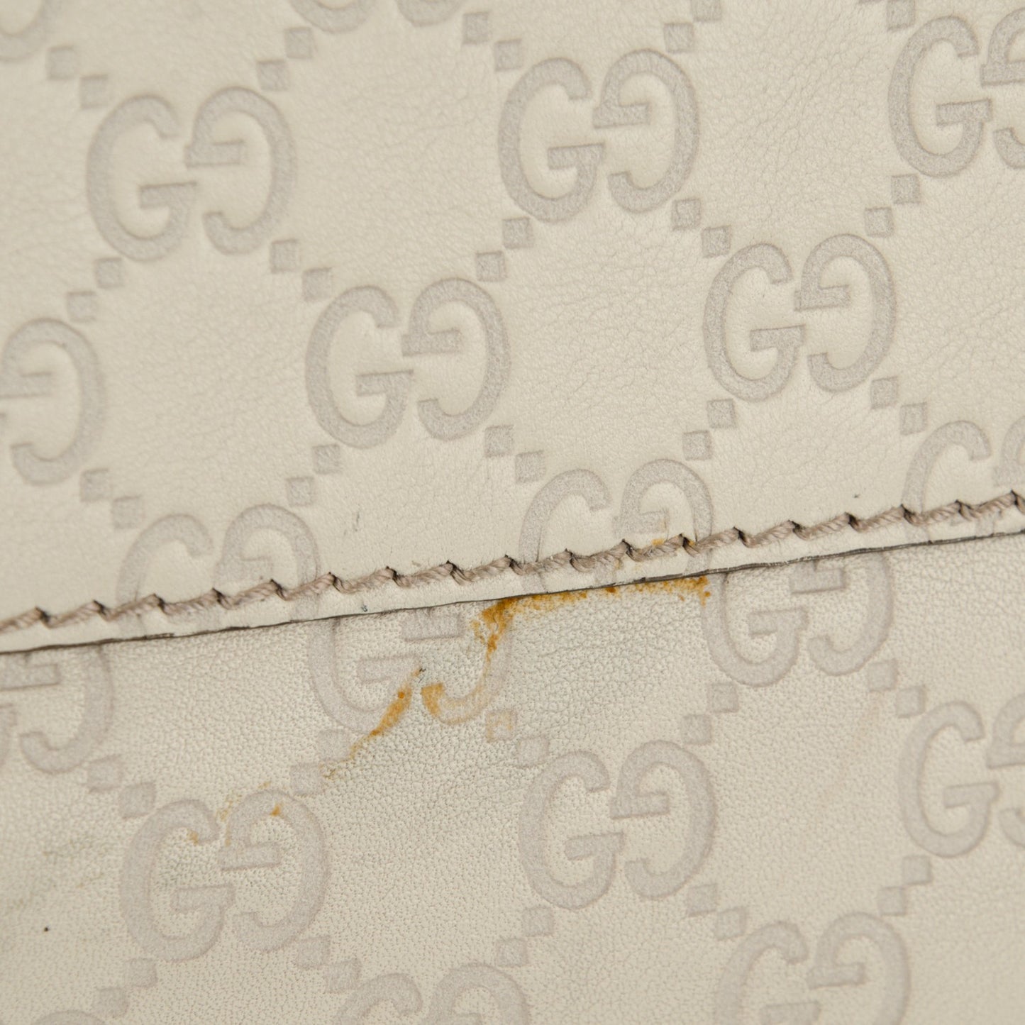 Guccissima Medium Sukey Tote Mystic White