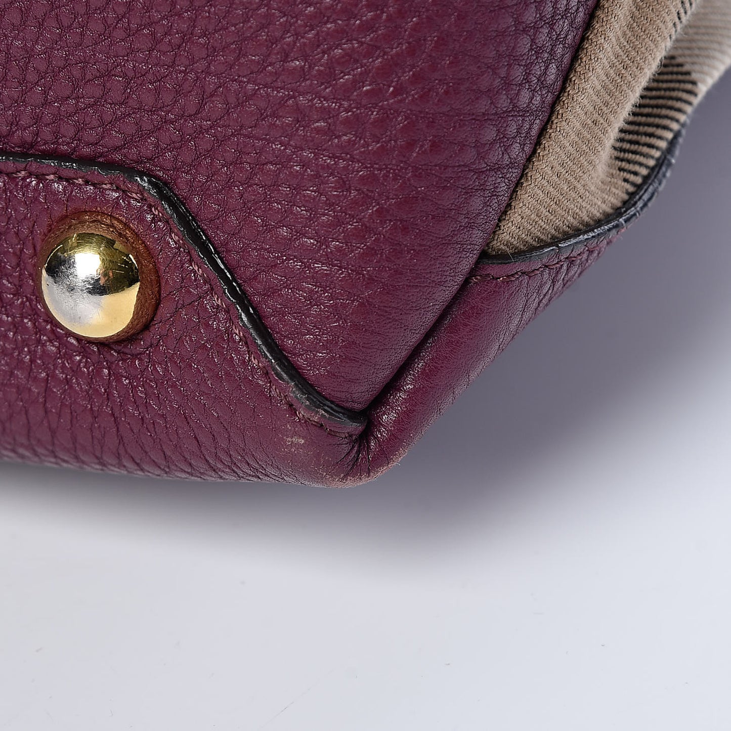 Grainy Calfskin House Check Medium Banner Tote Elderberry
