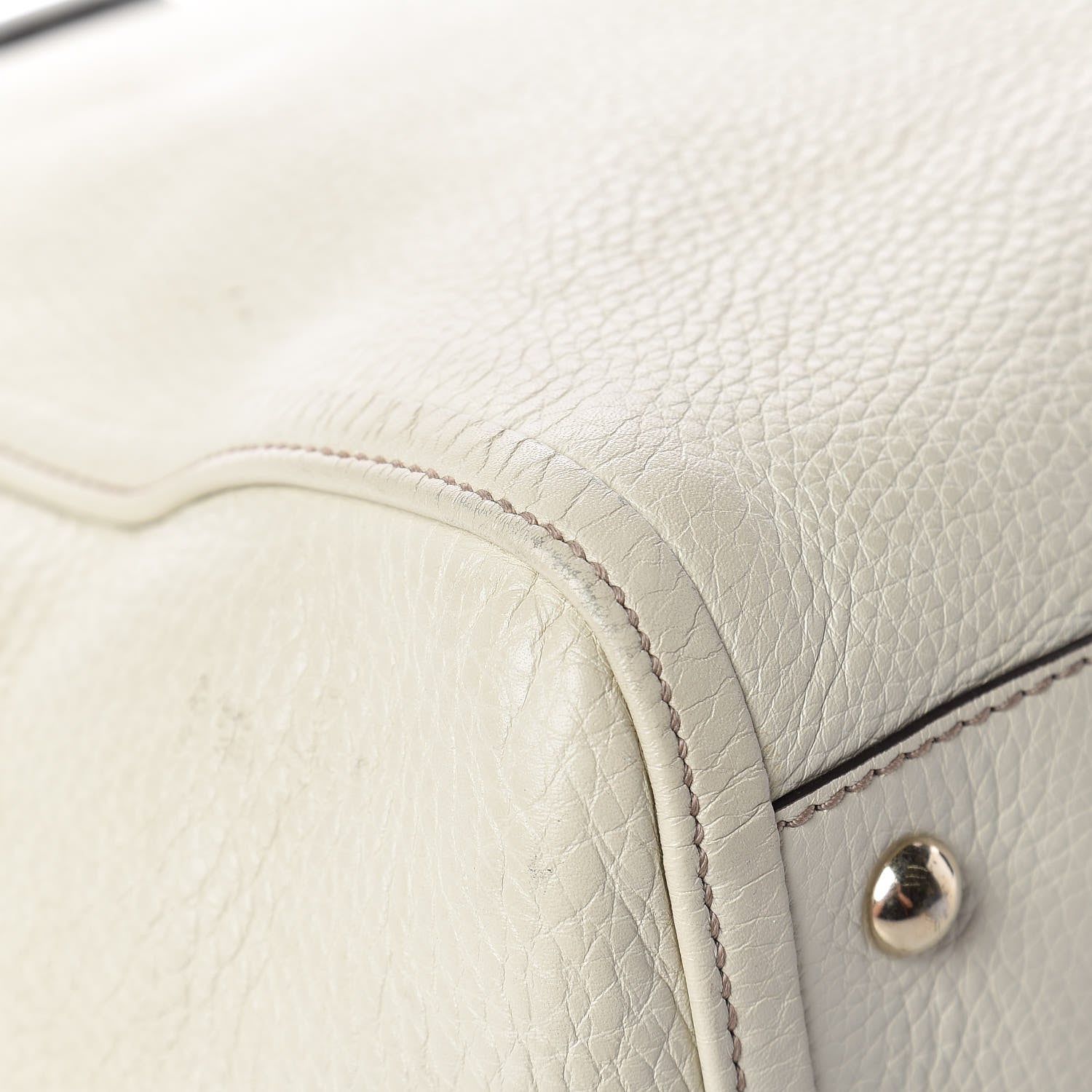 Gucci Pebbled Calfskin Large Soho Top Handle Bag Off White 9 of 19