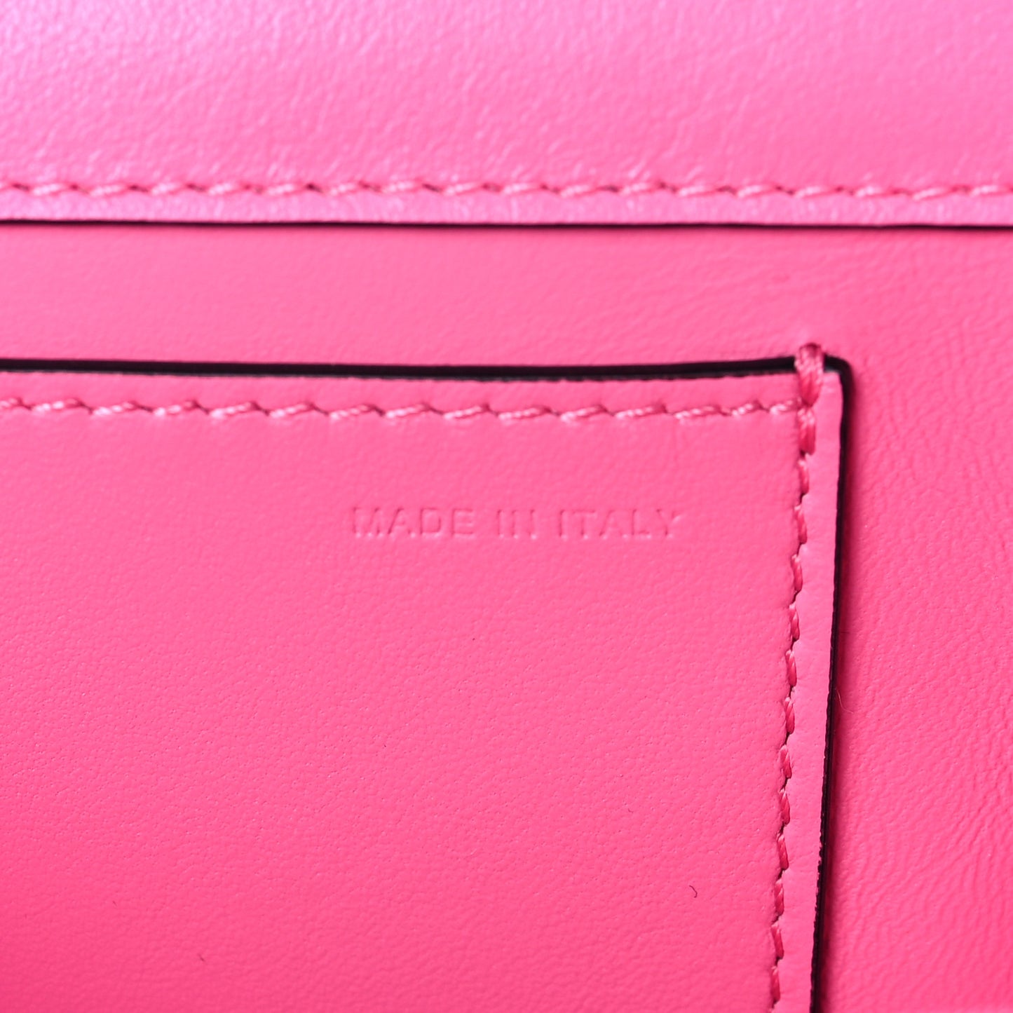 Calfskin Vlogo Loco Shoulder Bag Feminine Pink