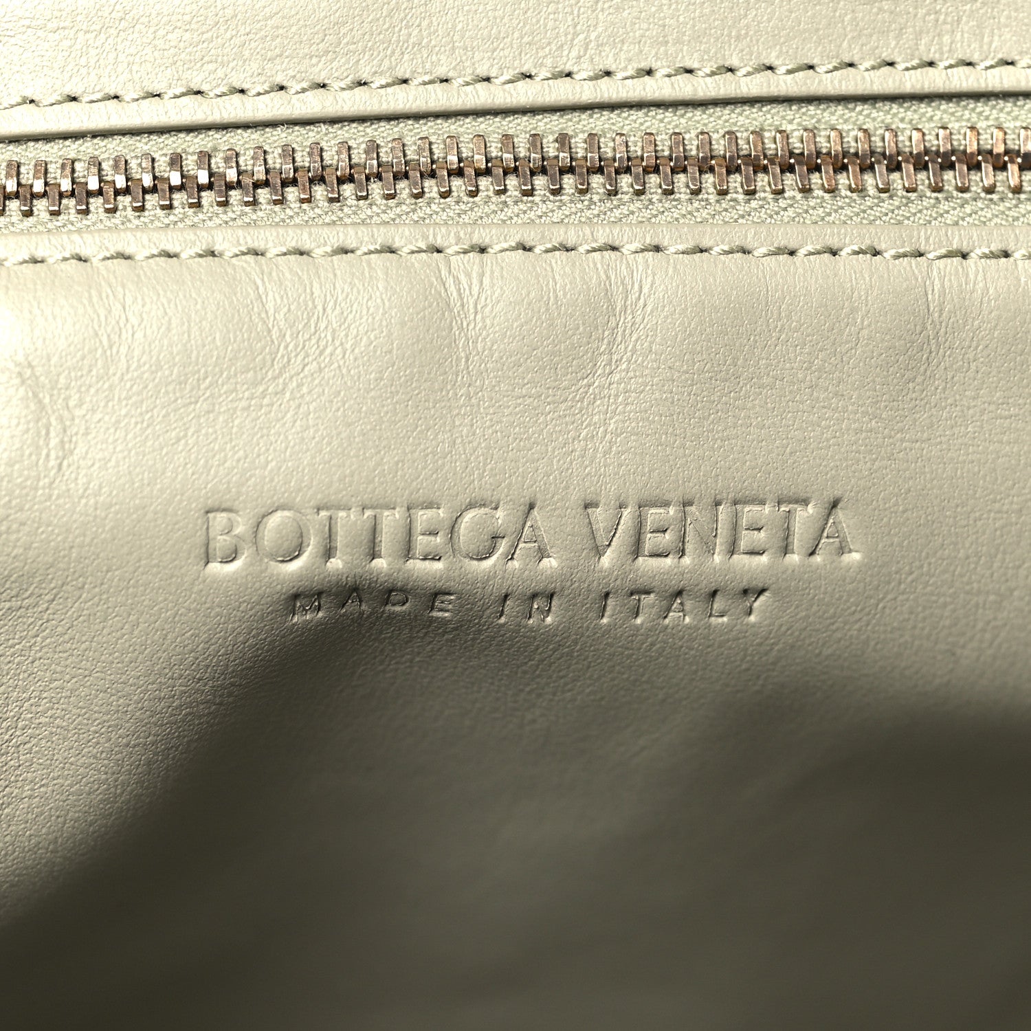 Bottega Veneta Nappa Intrecciato Small Jodie New Sauge 6 of 9