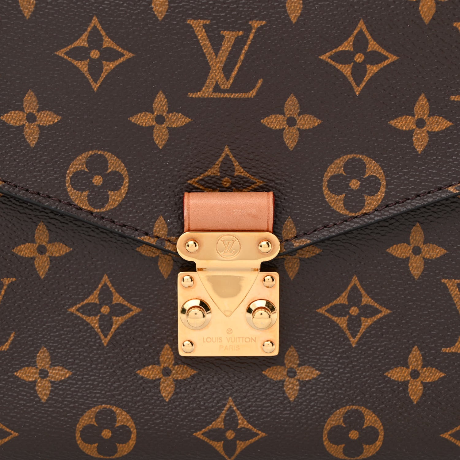Louis Vuitton Monogram Pochette Metis 8 of 10