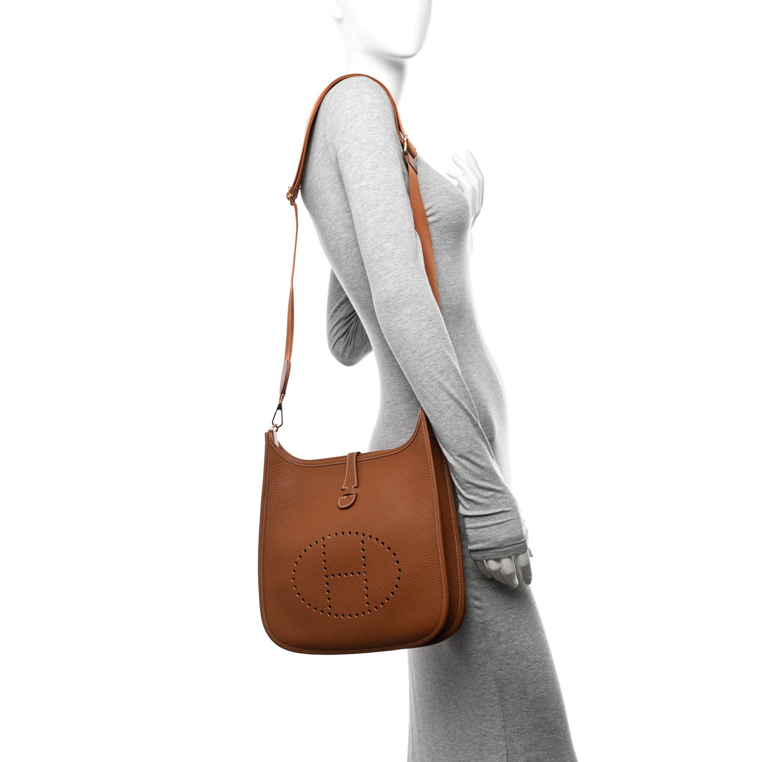 Hermes Taurillon Clemence Evelyne III PM Gold 2 of 11