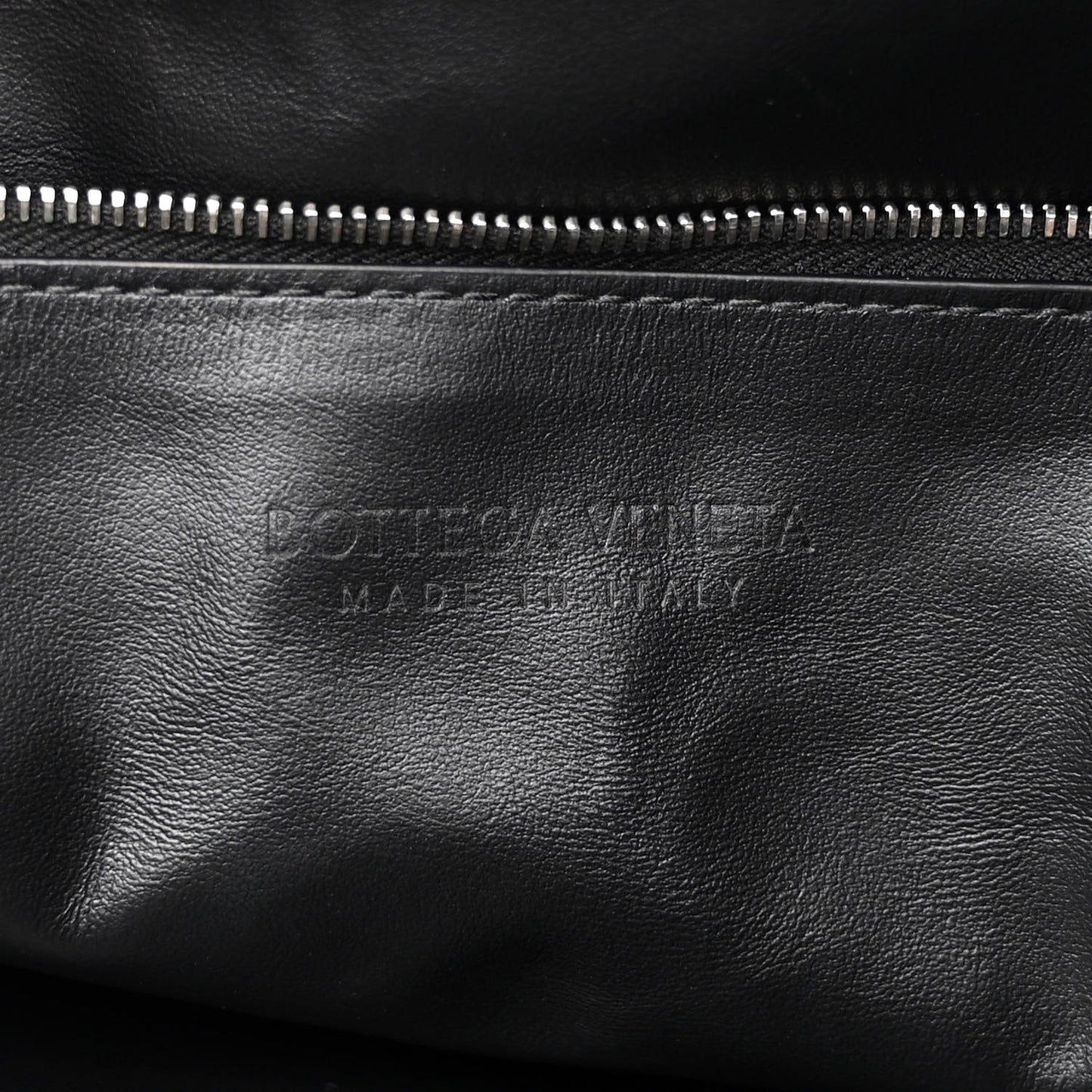 Nappa Intrecciato Medium Jodie Black