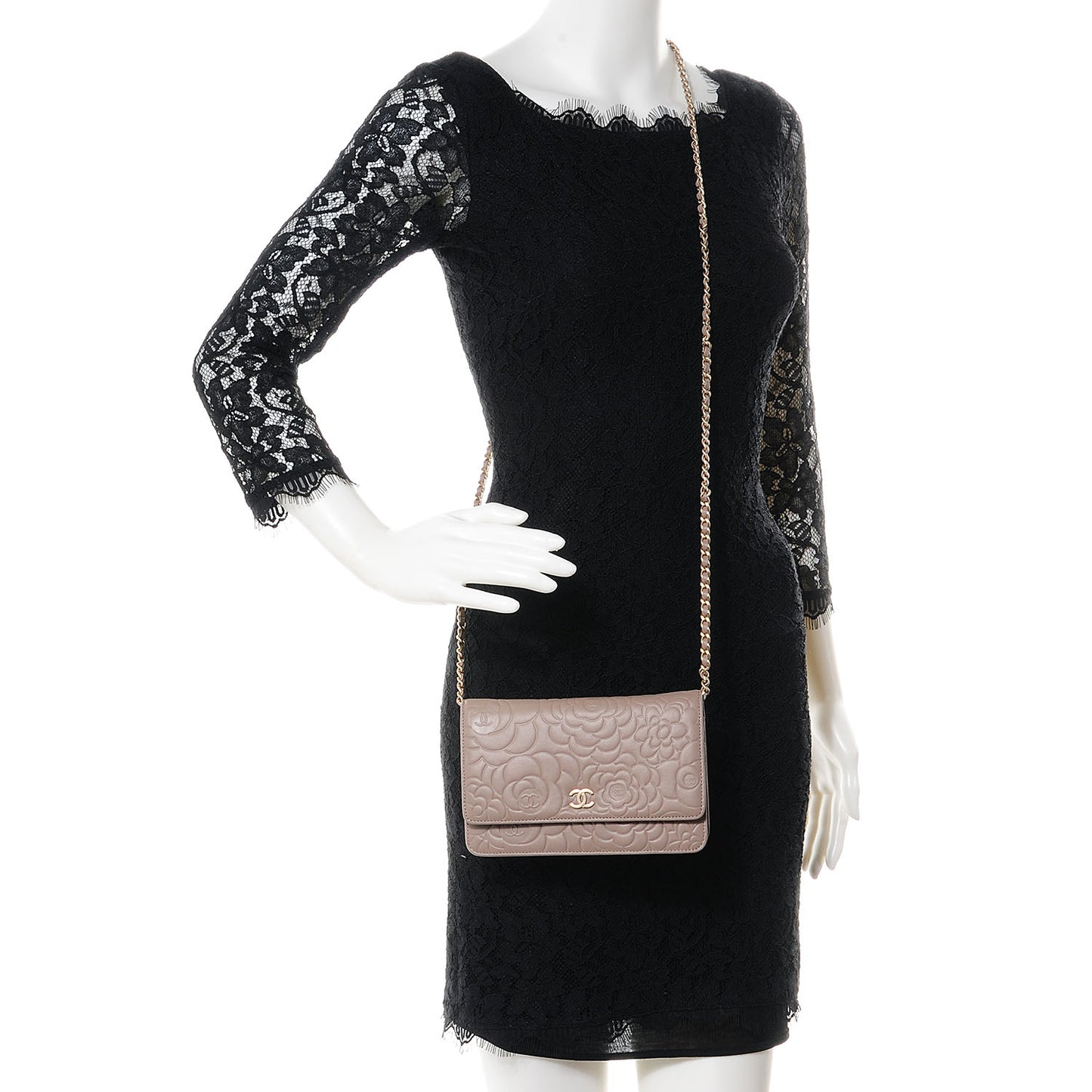 Lambskin Camellia Wallet on Chain Beige