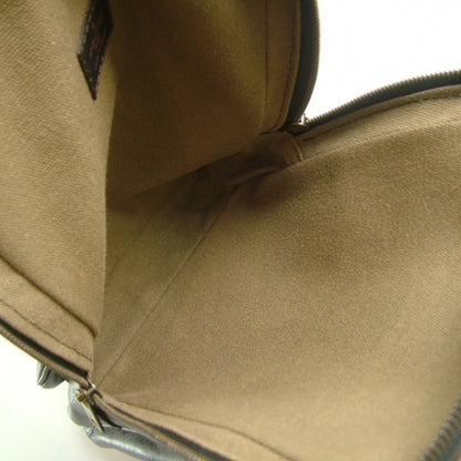 Louis Vuitton Utah Leather Iroquois Ipad Messenger 8 of 10