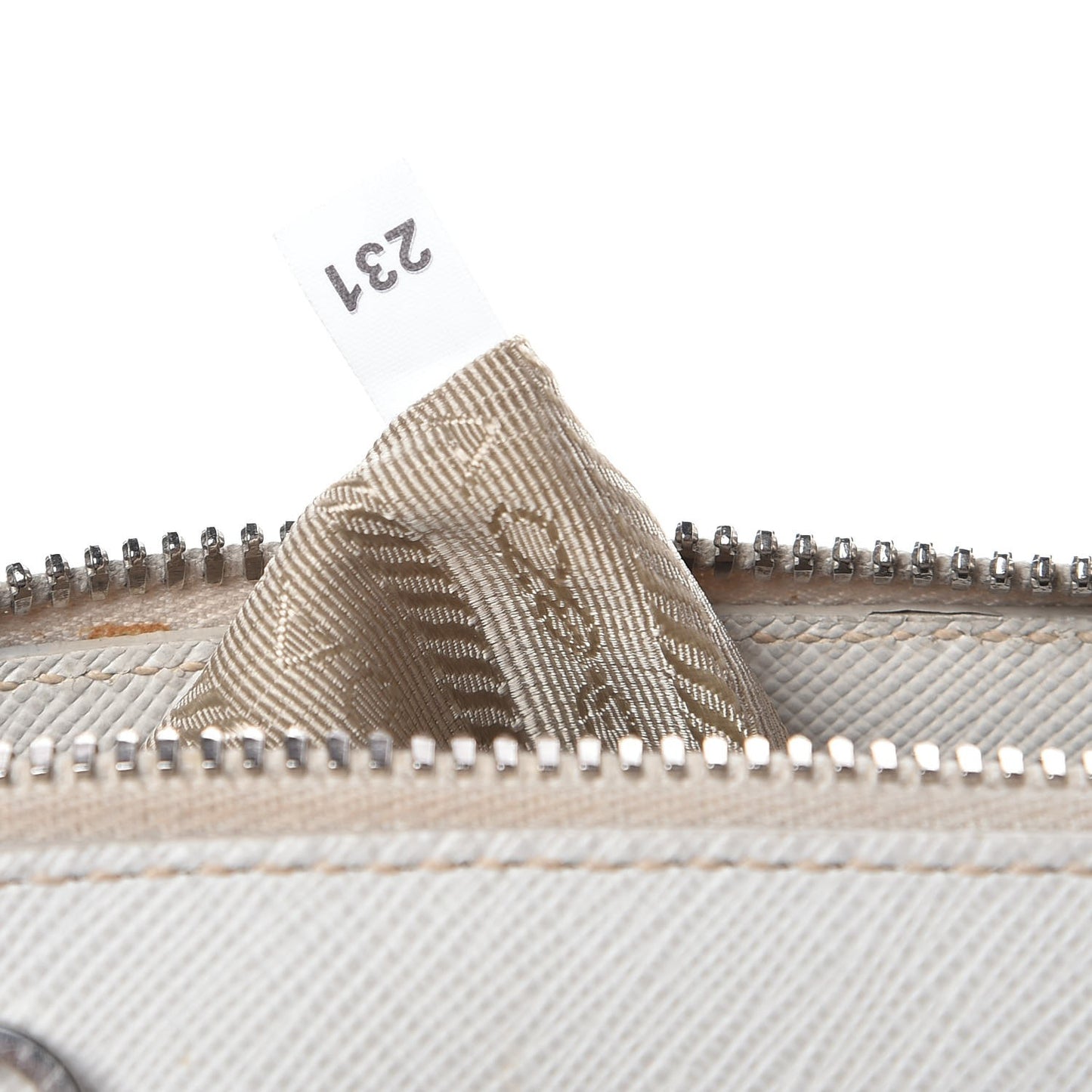 Saffiano Lux Medium Promenade Tote Talco