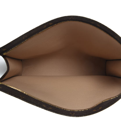 Louis Vuitton Monogram Toiletry Pouch 26 5 of 8
