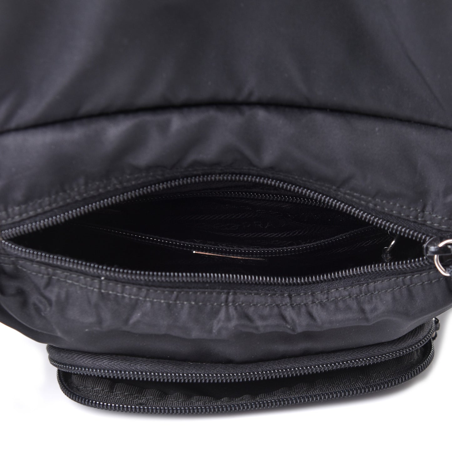 Nylon Vela Messenger Black