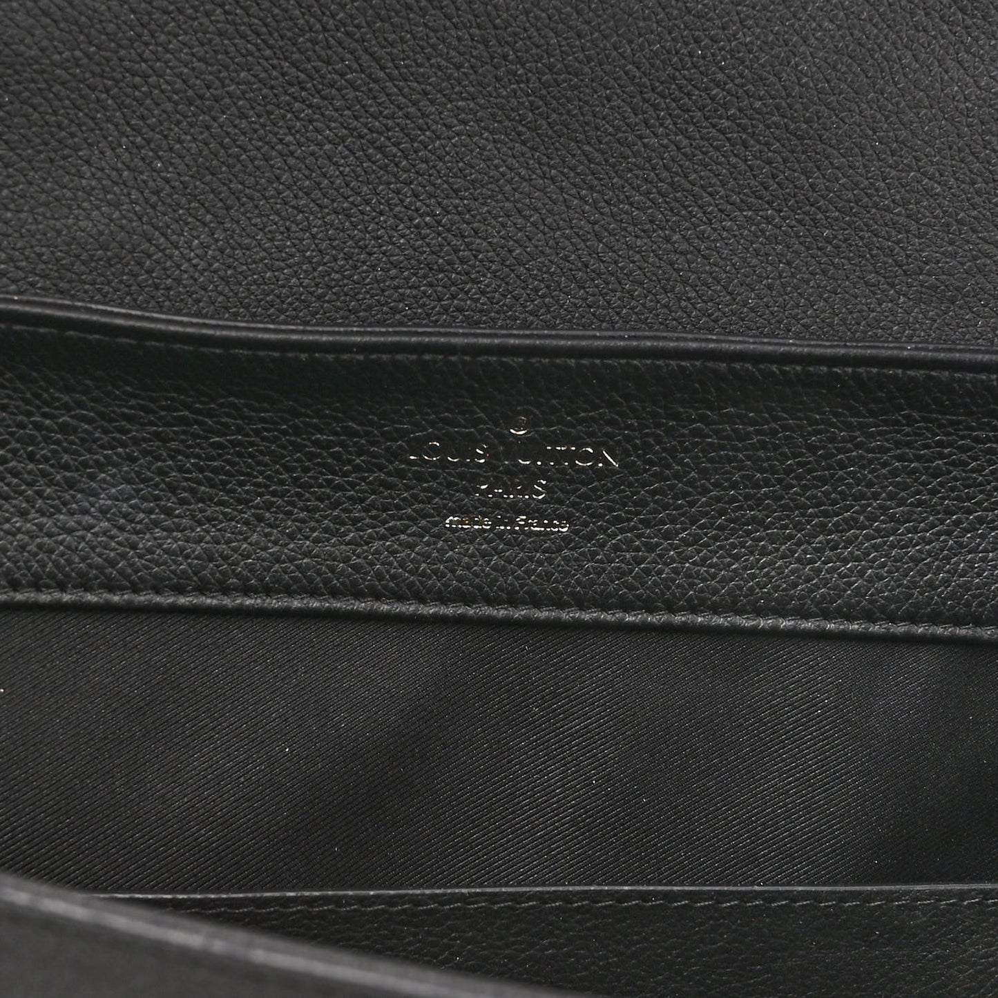 Calfskin Lockme MM Black
