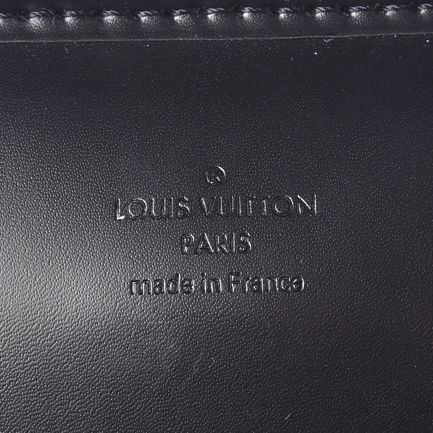 Damier Graphite Garment Bag