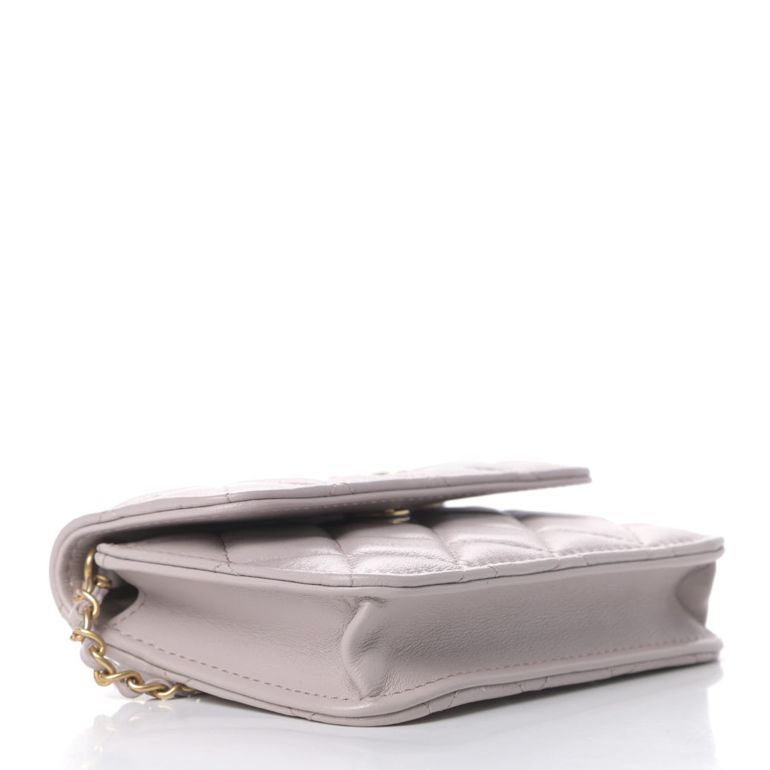 Chanel Lambskin Quilted Pearl Crush Clutch With Chain Light Purple 3 of 4