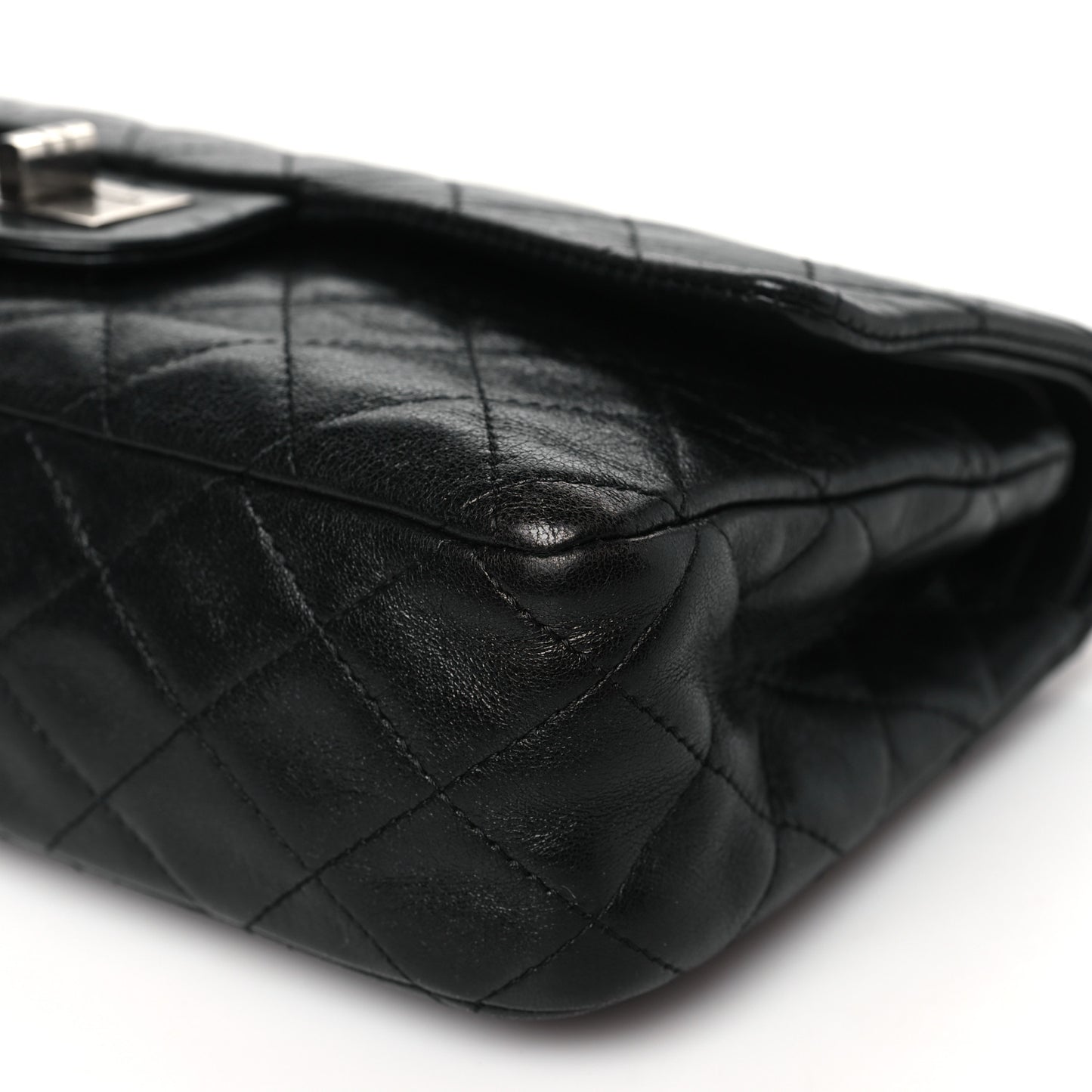 Aged Calfskin Quilted 2.55 Reissue 225 Flap Black