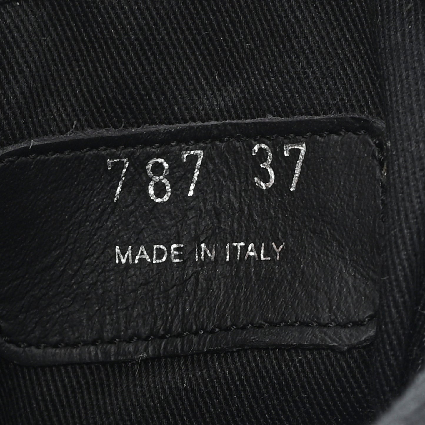 Paillettes Triangle Logo Double Wheel 50mm Sneakers 37 Black