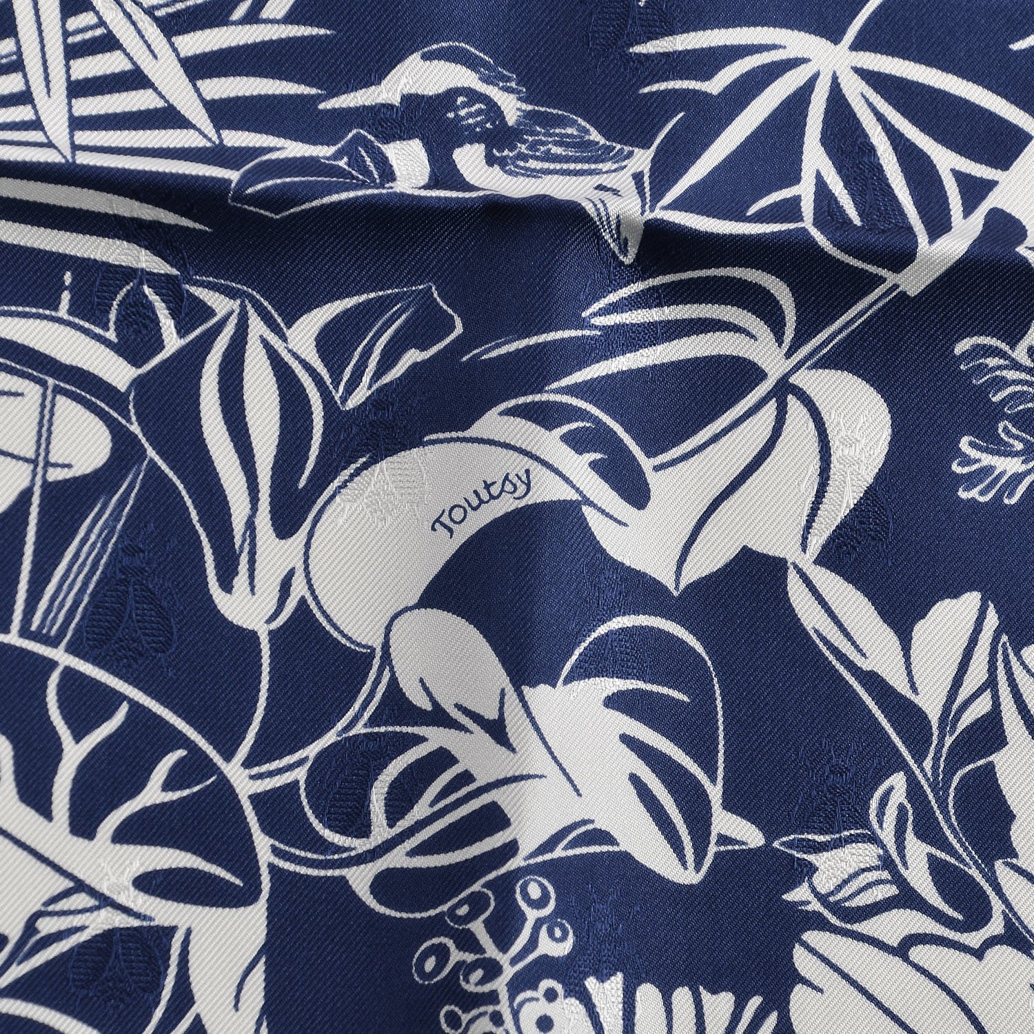 Hermes Silk Tatouage Flamingo Party Scarf 90 Bleu White 6 of 6