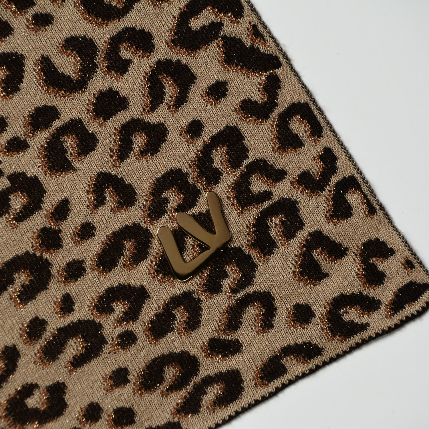 Louis Vuitton Cashmere Silk Carre Leopard Scarf Marron 3 of 4
