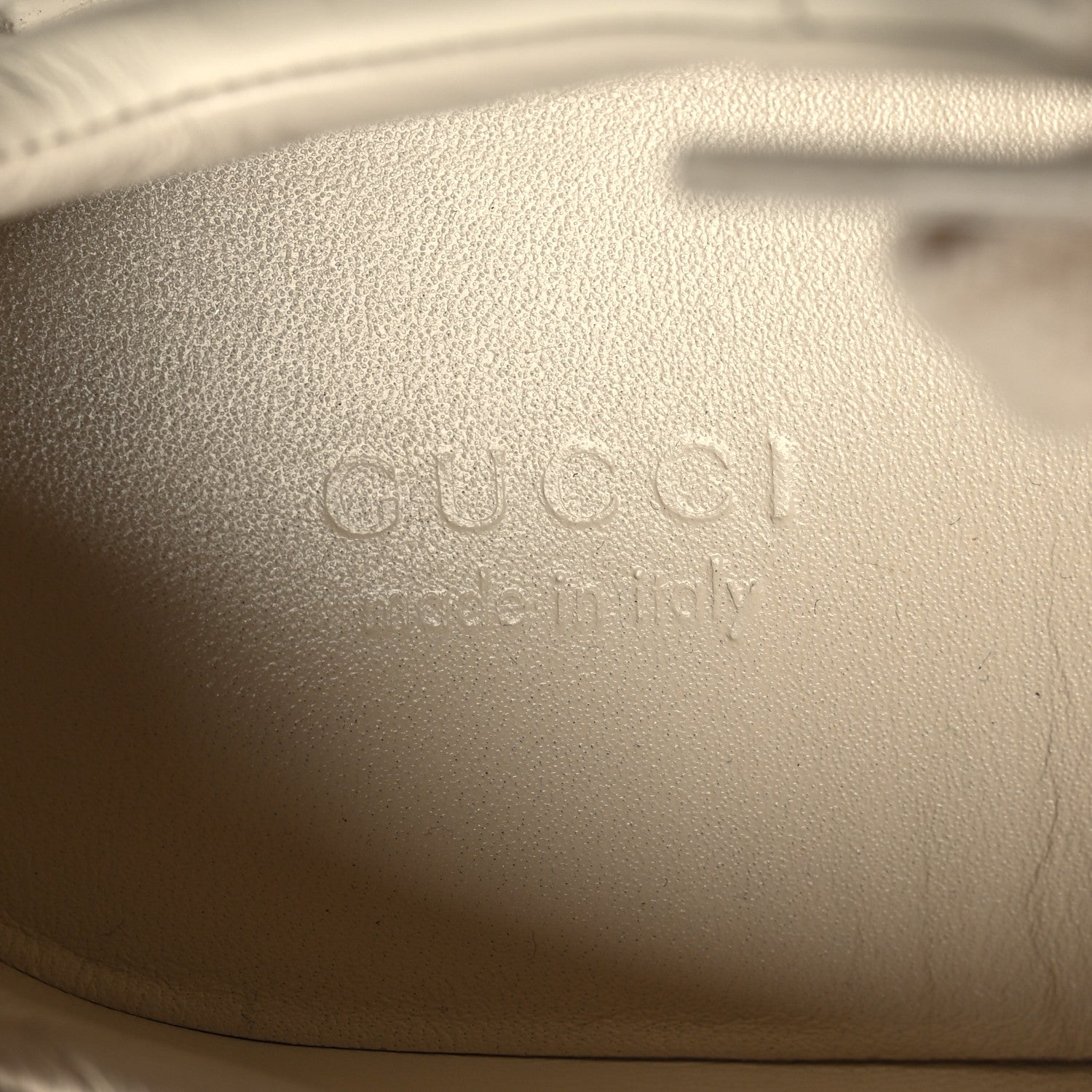 Gucci Calfskin Logo Womens Rhyton Sneakers 37.5 Ivory 8 of 9