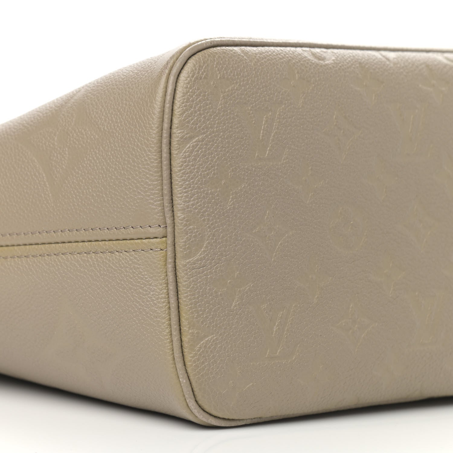 Louis Vuitton Empreinte Monogram Giant Neverfull MM Tourterelle 9 of 12
